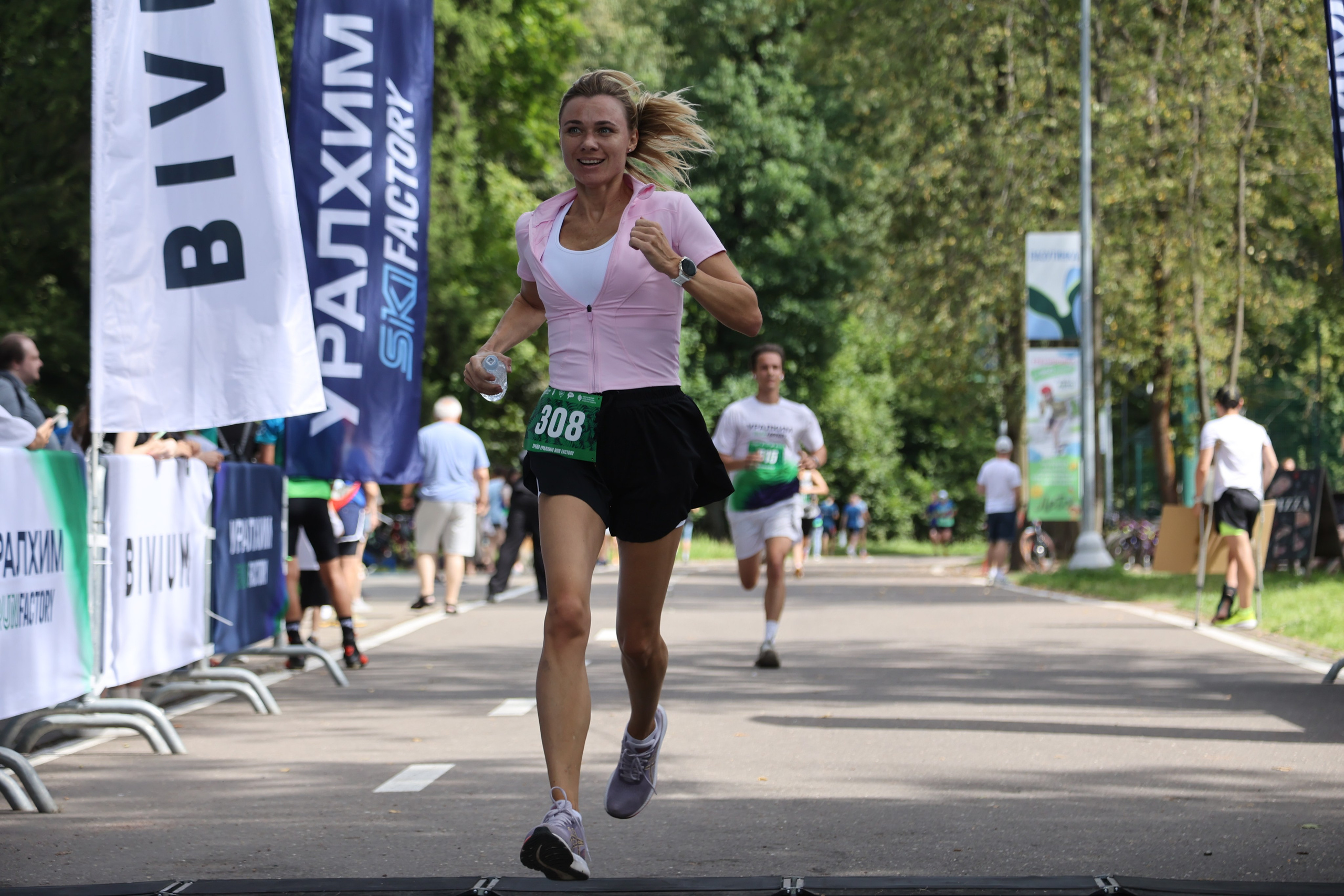 УРАЛХИМ RUN FACTORY 08.08.2026. Семейный, свадебный и контент фотограф Москва