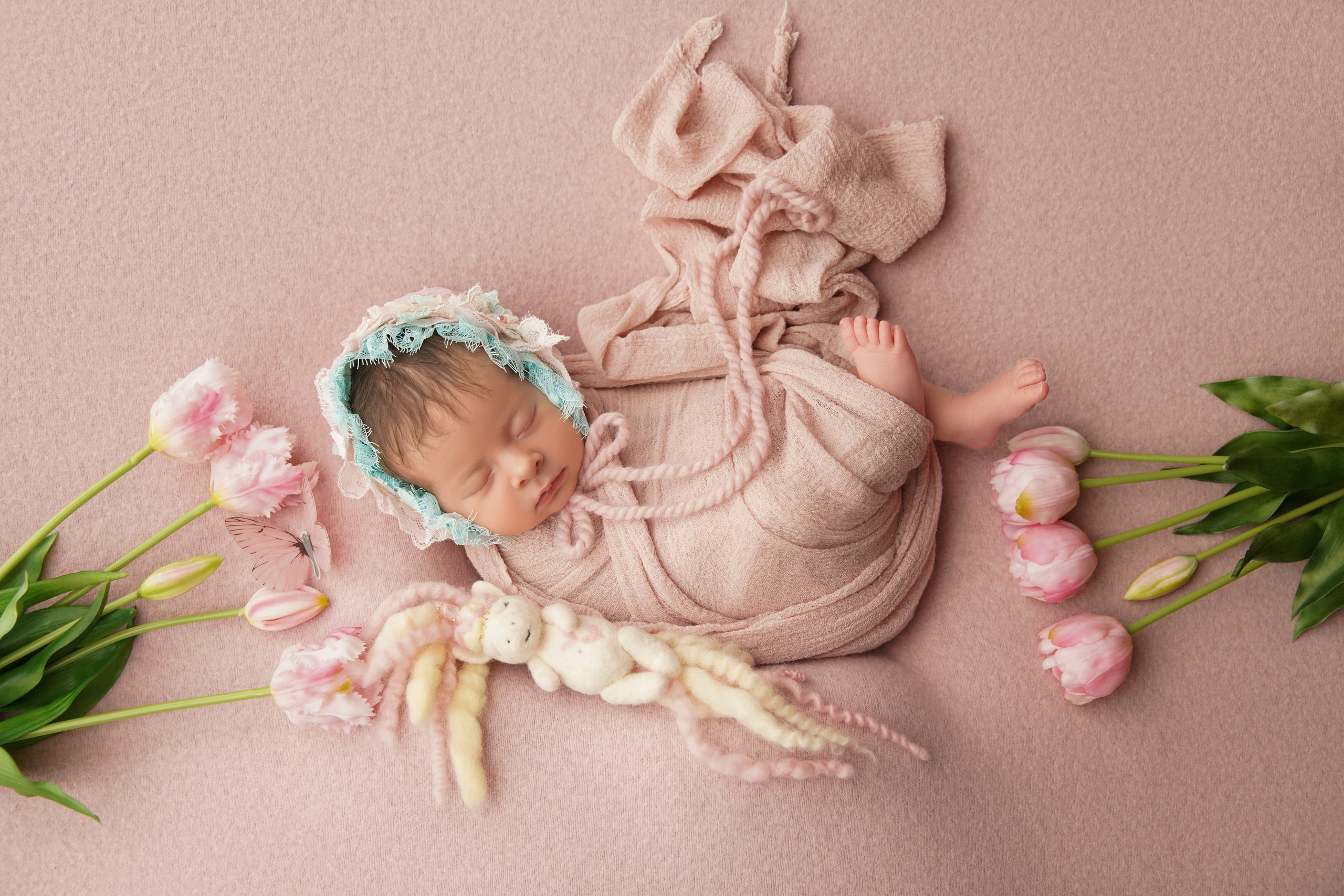 Девочки. Фотограф новорожденных. Семейный и детский фотограф в городе Сургуте