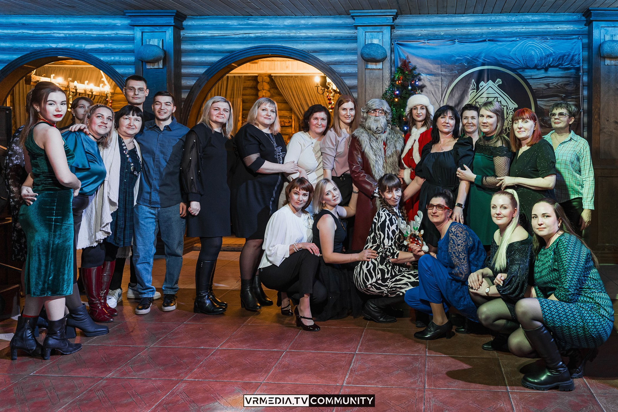 Новогодний вечер у «Петровича»