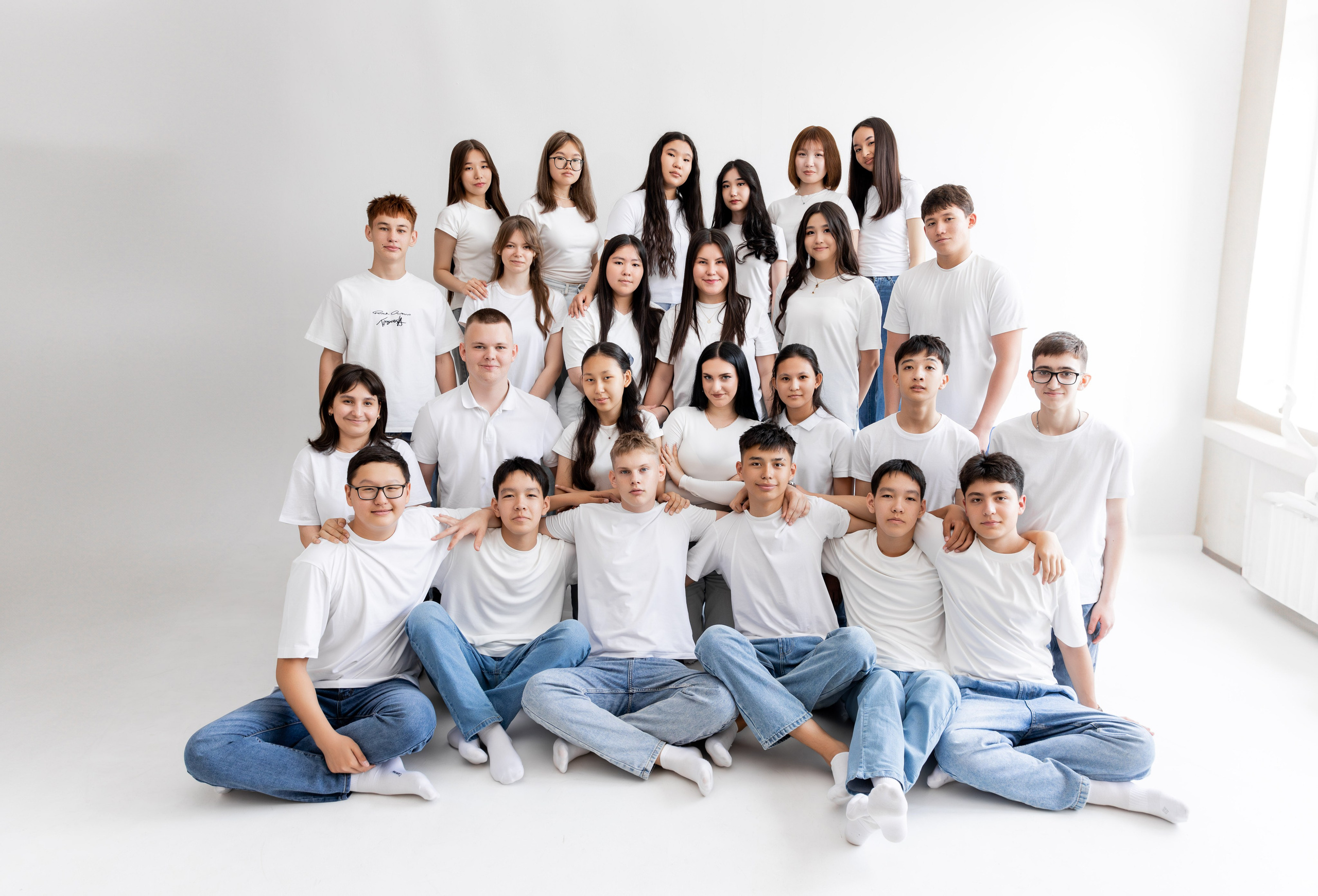 Школа им. Абая, 9 «В» класс