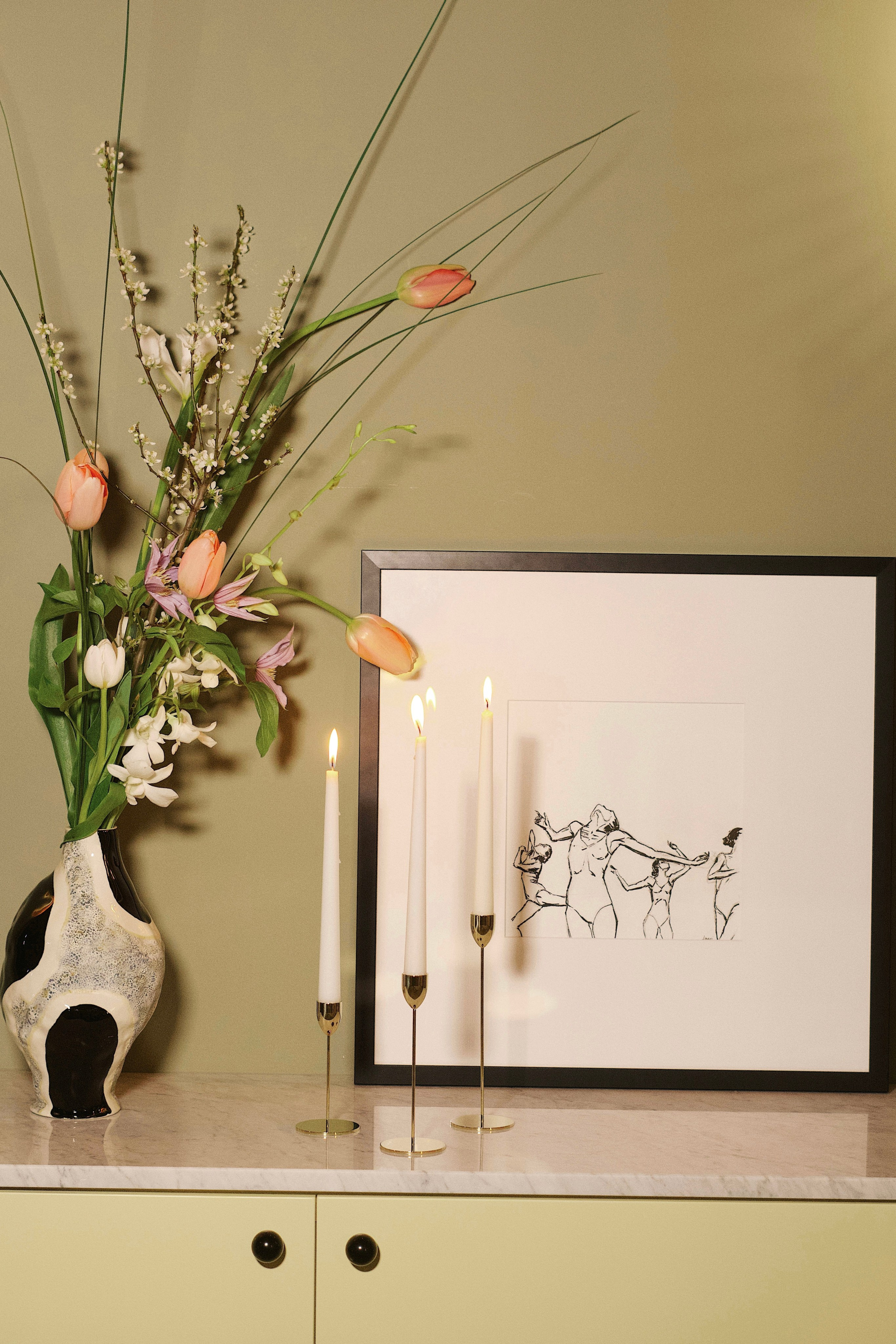 Almond. Photokoval.ru