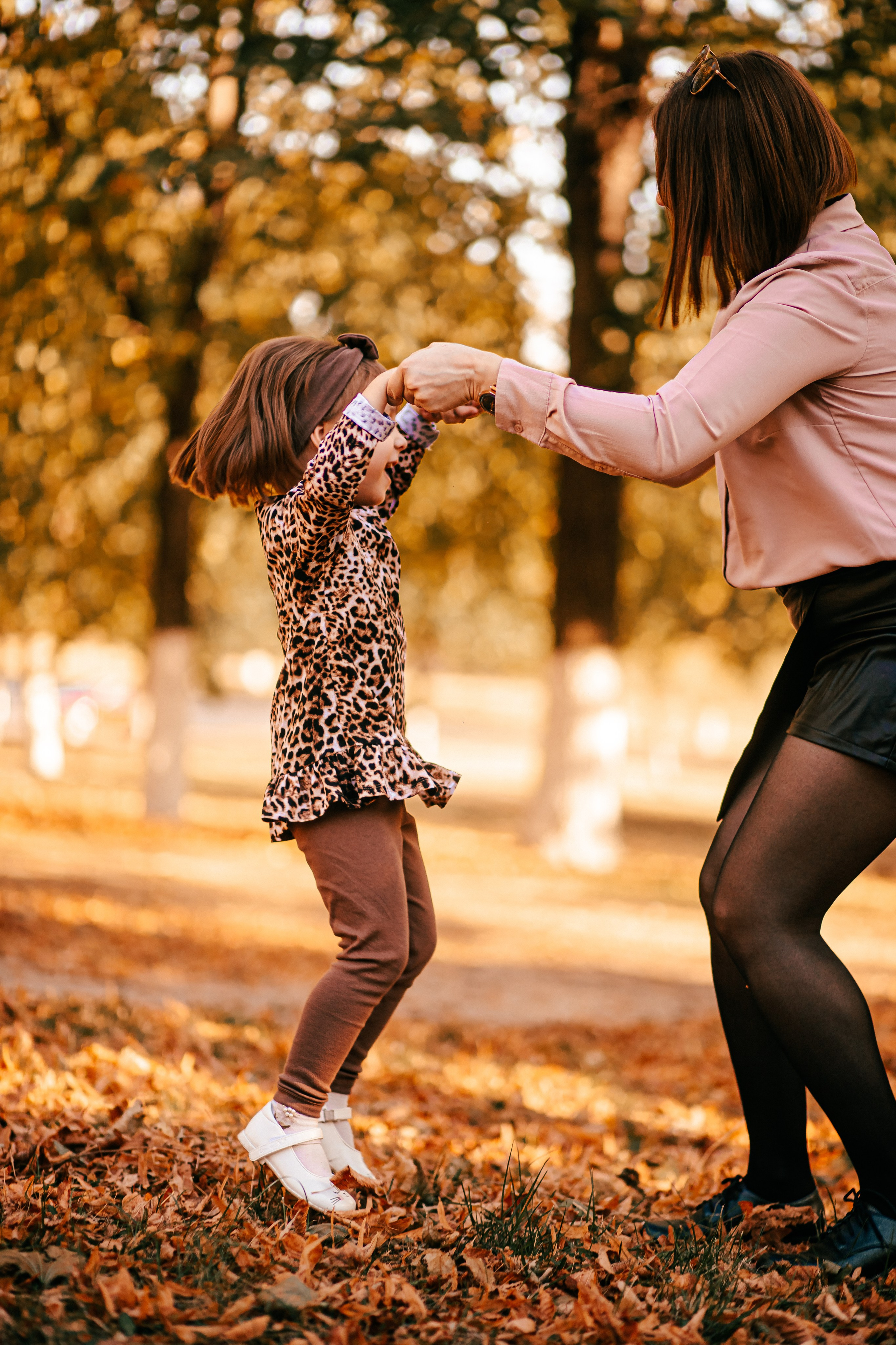 Семейная фотосессия в парке. Свадебный фотограф Кропоткин Краснодар