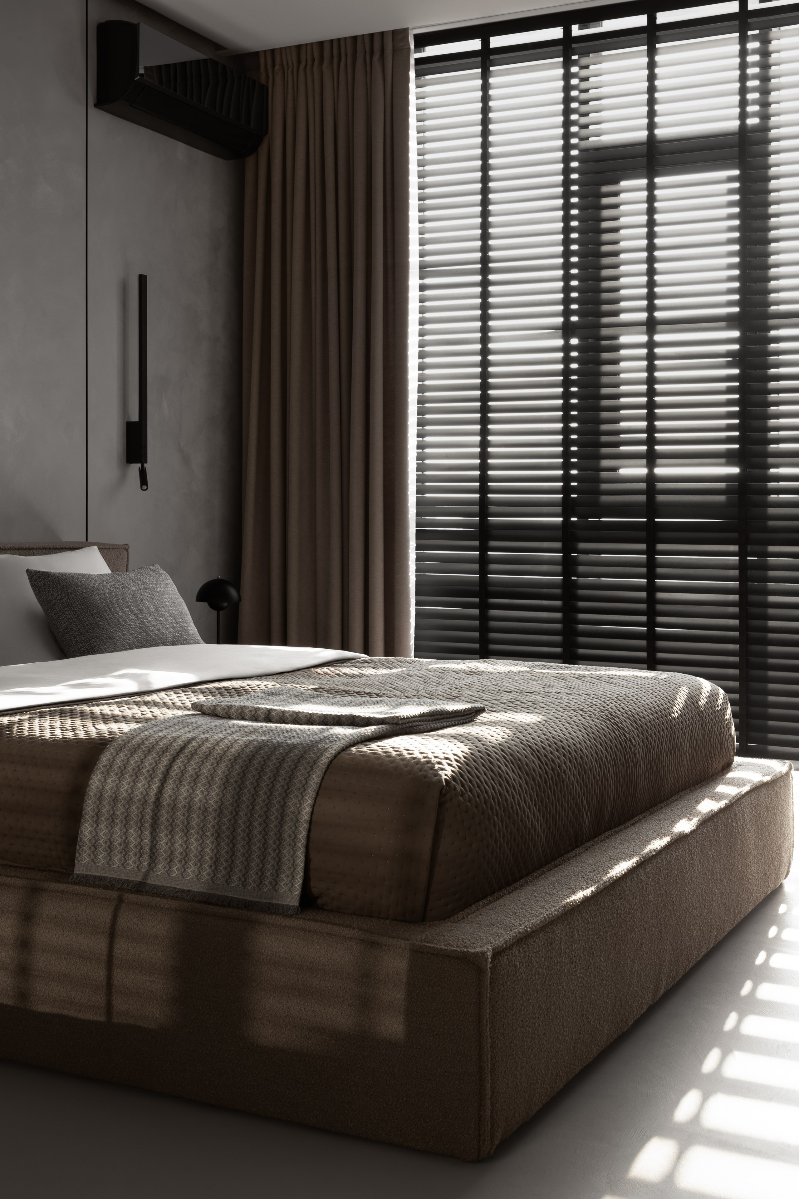 Профессиональная интерьерная фотосъёмка дизайн-проекта интерьера. Роман Якунин — интерьерный фотограф в Алматы