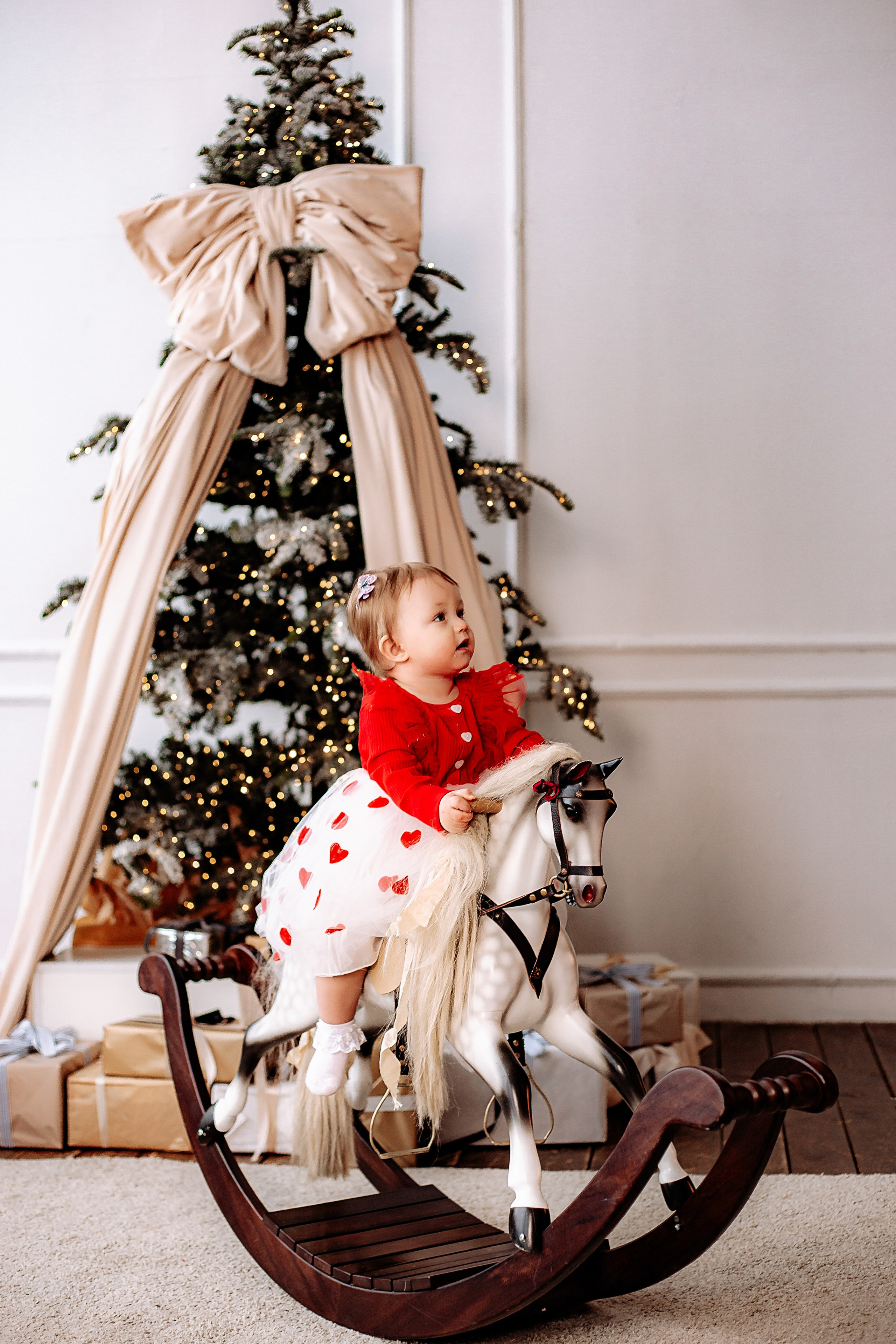 Александре 1 годик. Https://malovafoto.ru