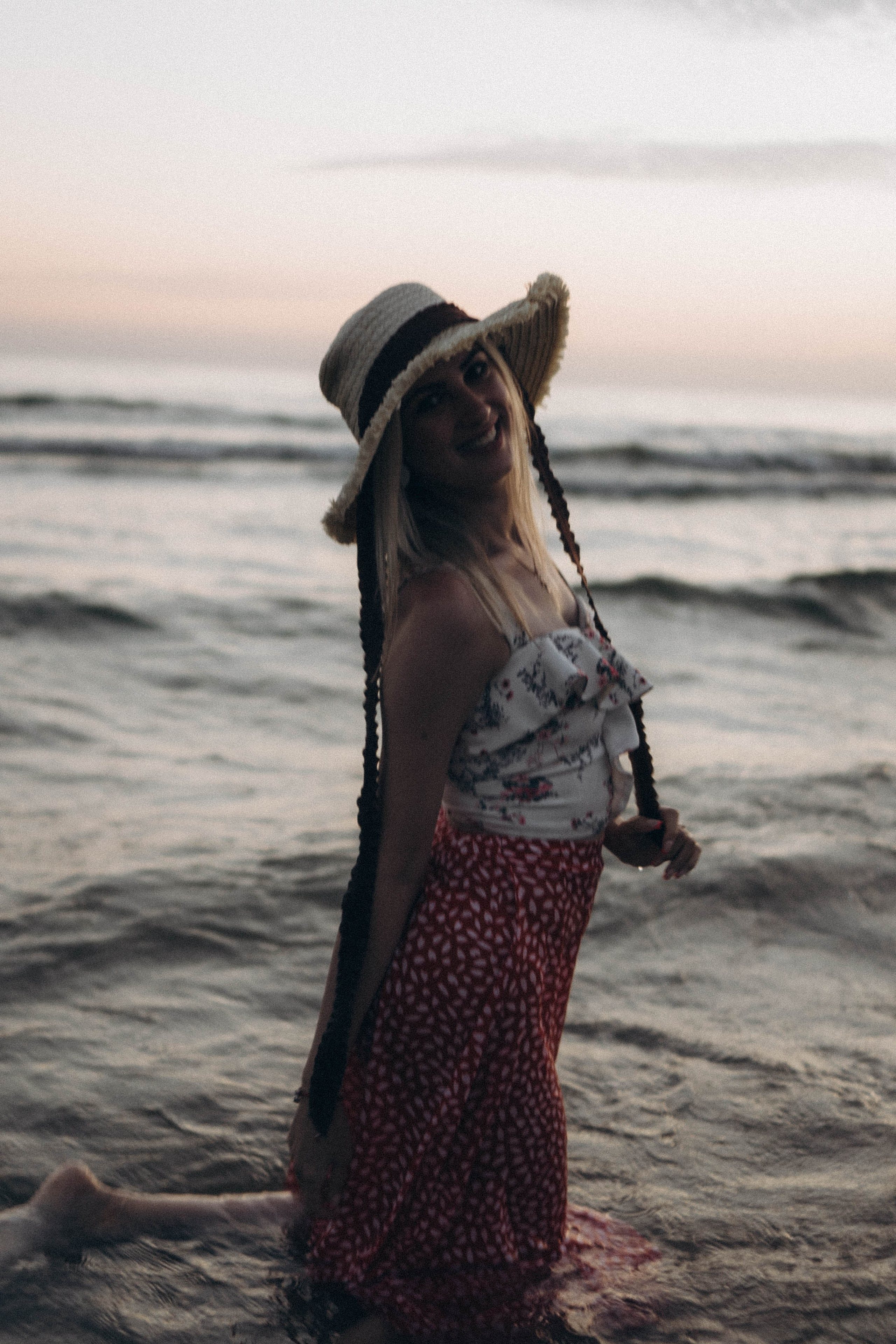 Июльский вечер на берегу черного моря. Профессиональный фотограф, Санкт-Петербург — Виктория Богомолова