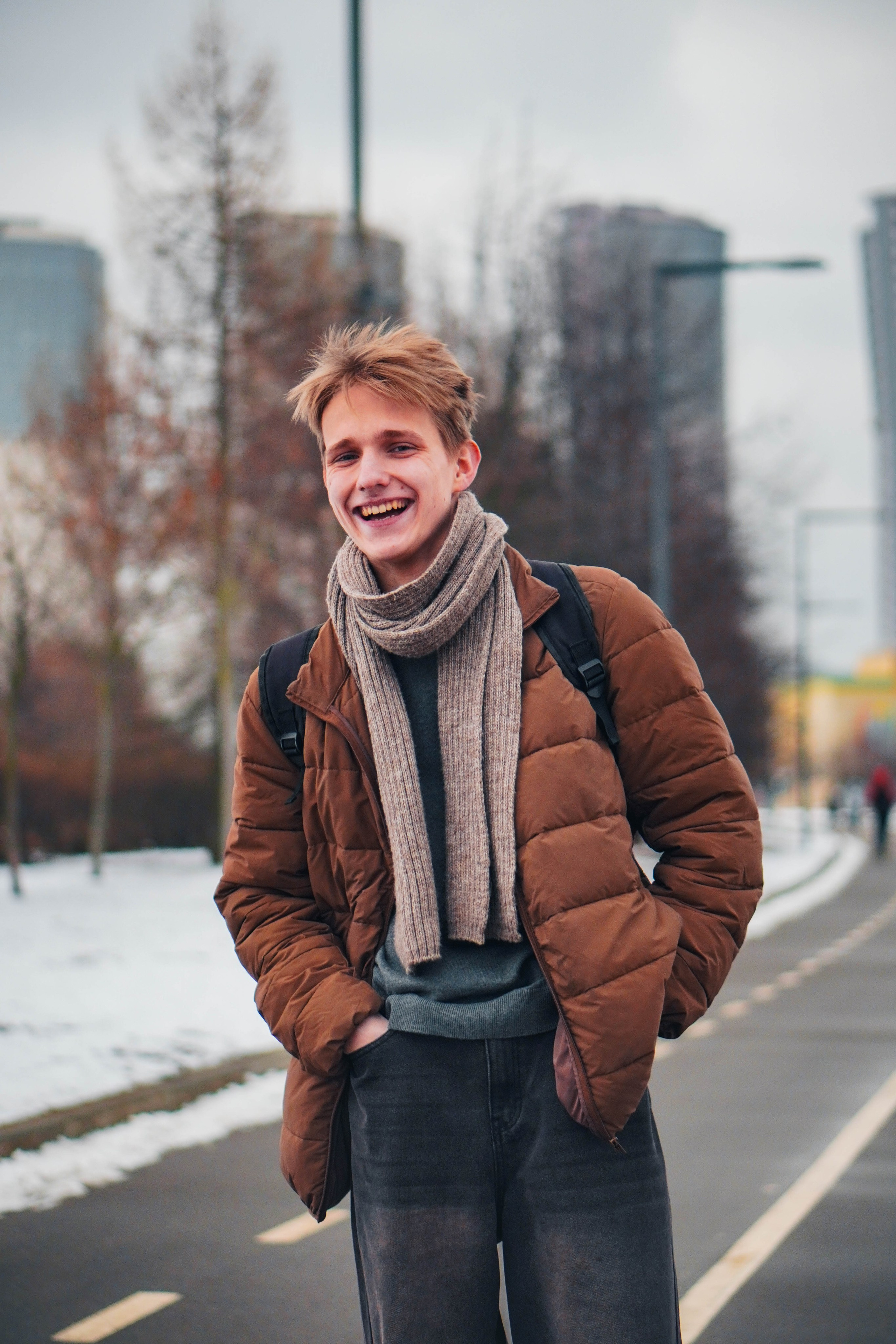 Лев. Видео и Фото