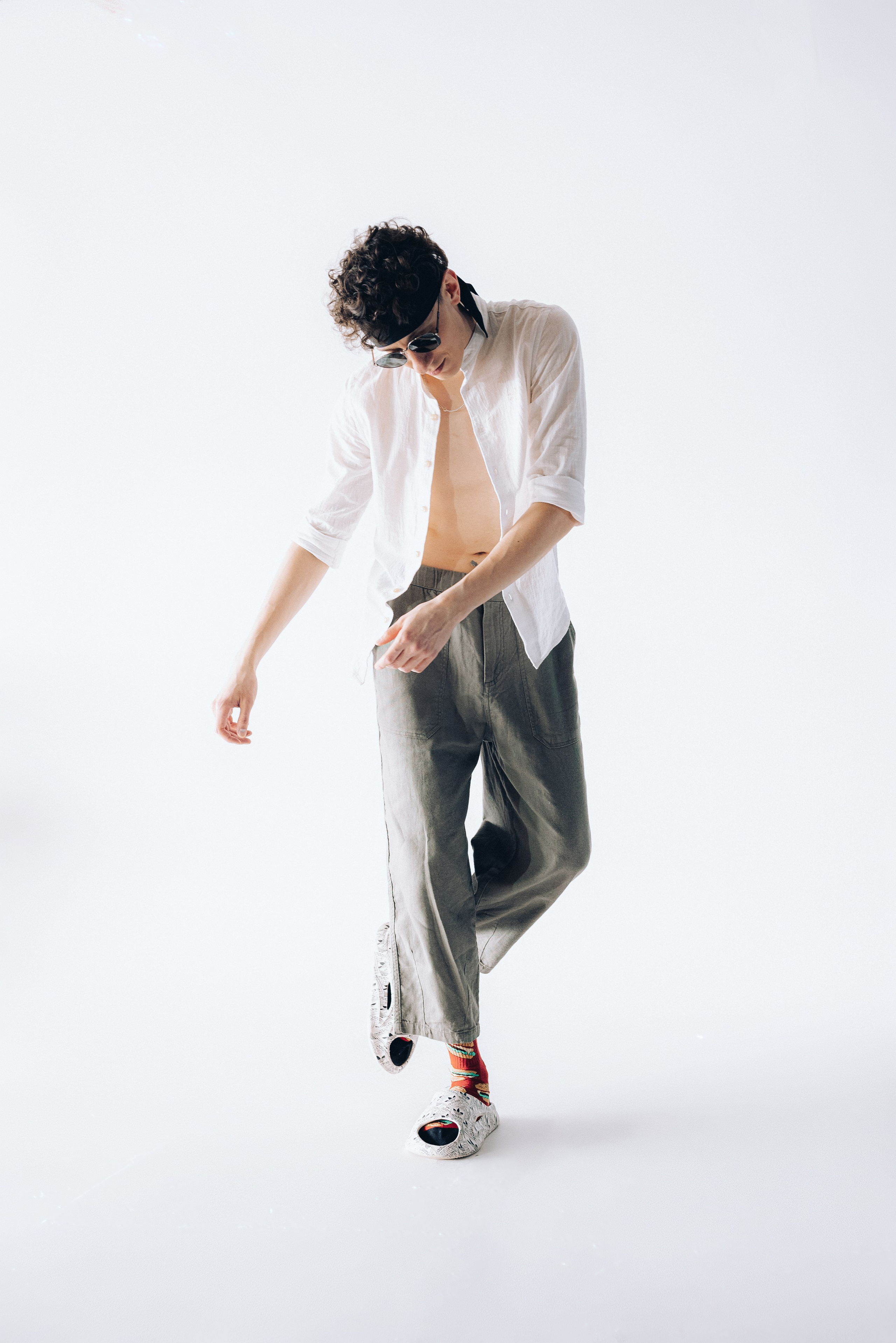 На связи.........