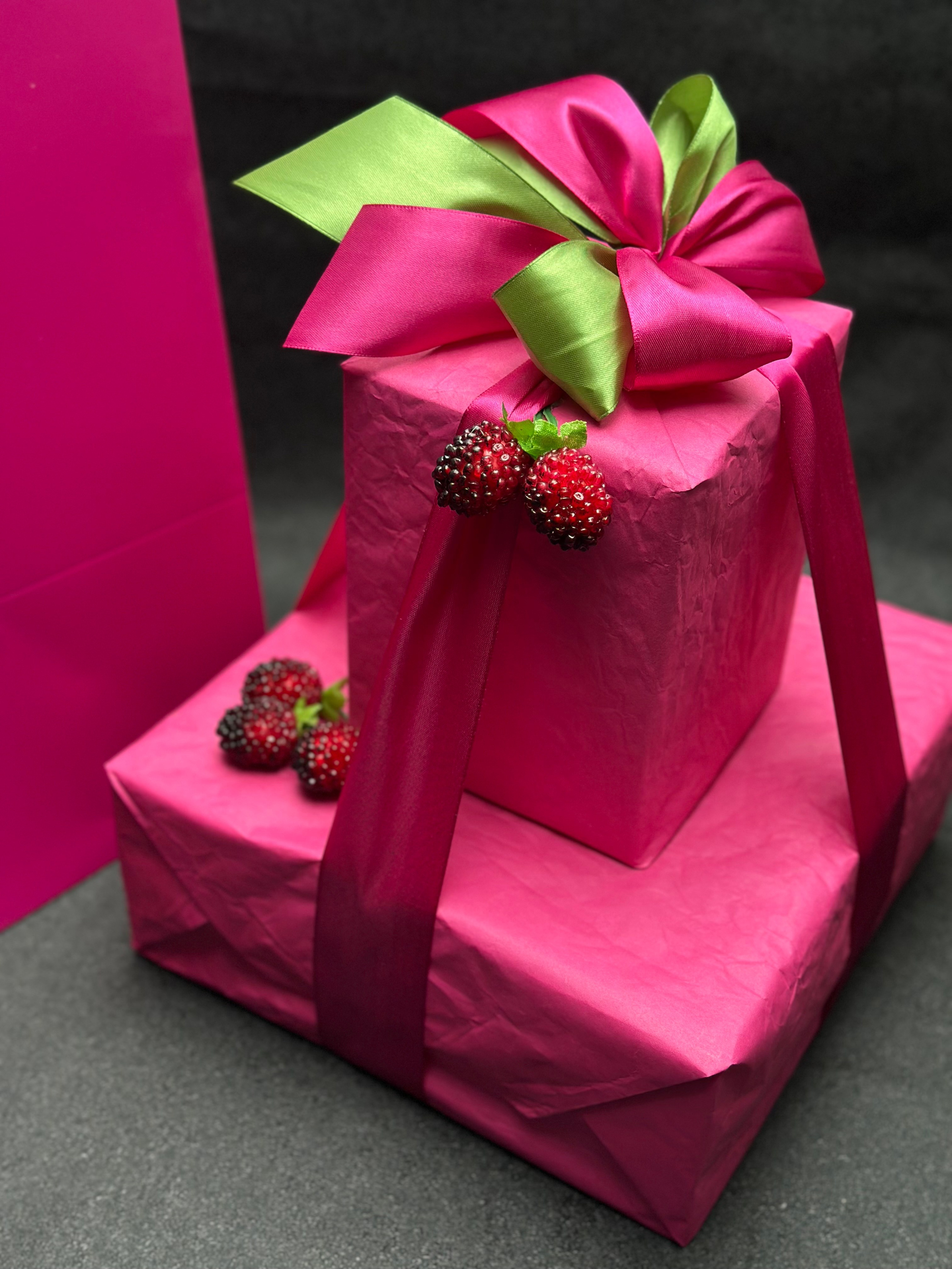 Оформление подарка. Студия подарочных наборов «Владия»