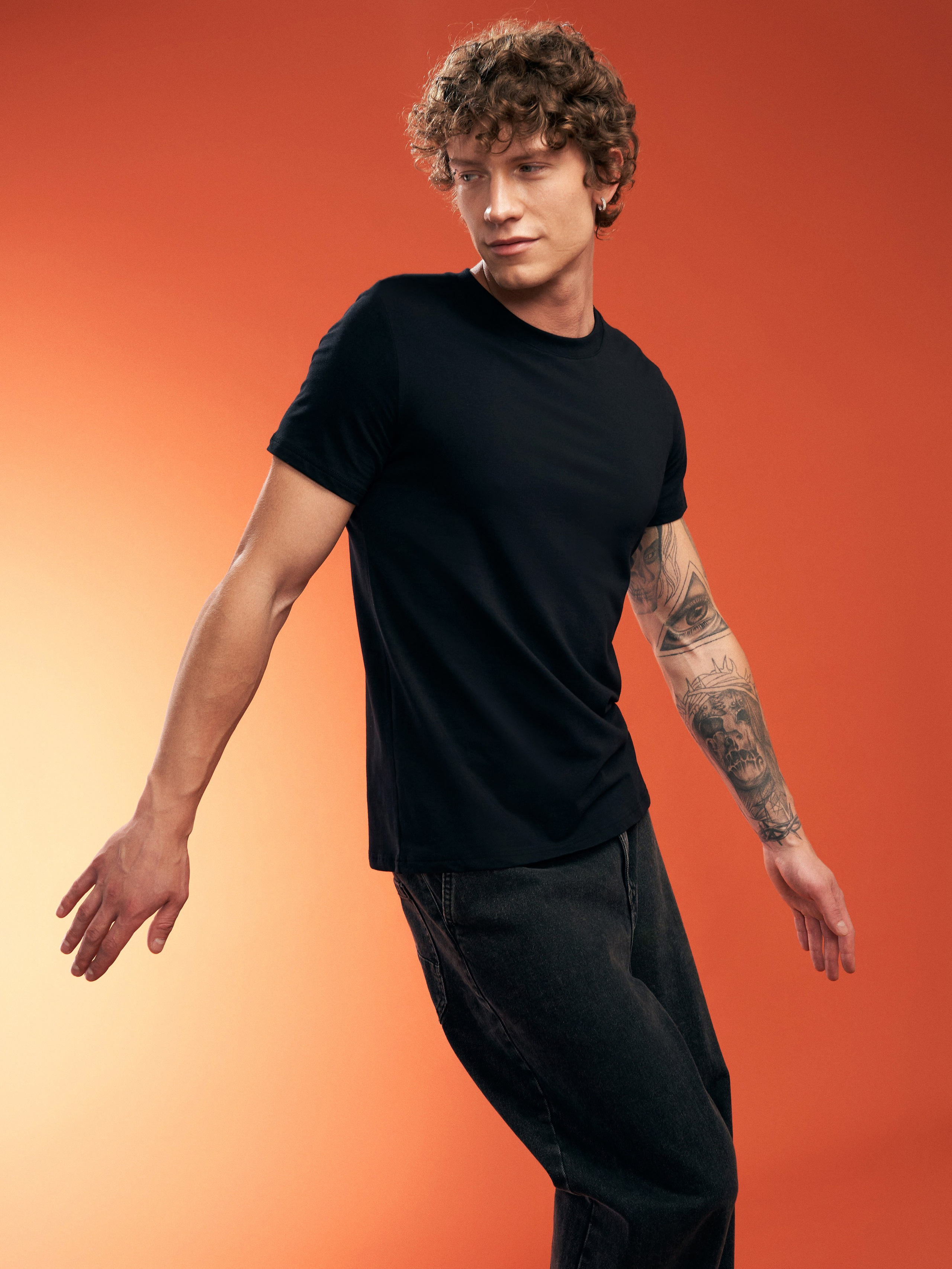 TVOE — BASE COLLECTION. DINIS MUSTAFIN | PHOTOGRAPHY