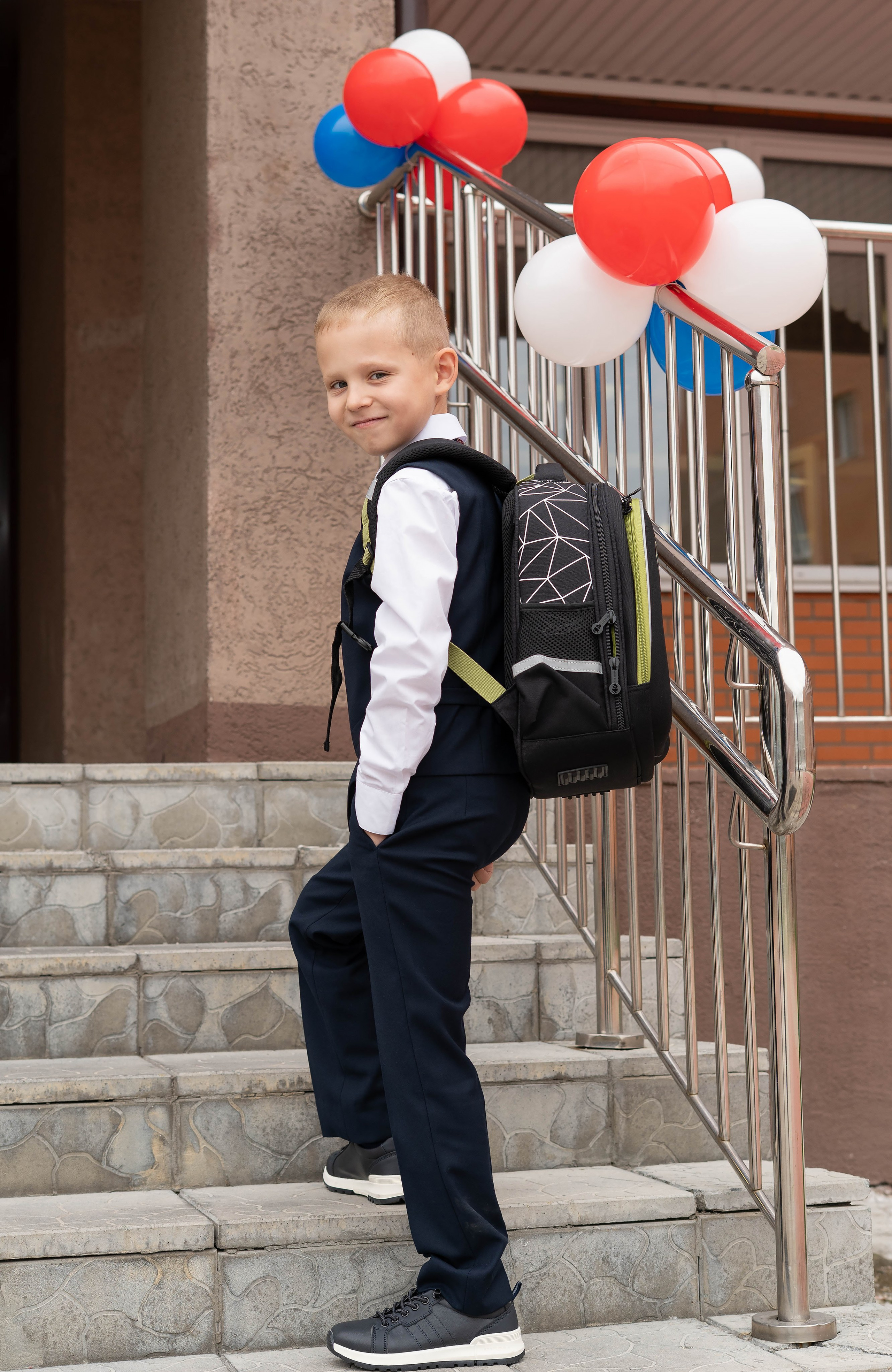 Фотосессия на 1 сентября день знаний в Новосибирске Краснообске