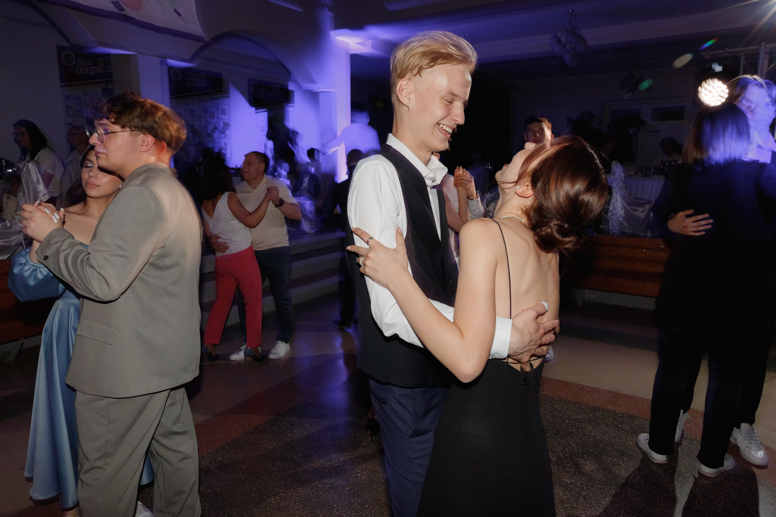 Школьный выпускной 2023 год в Минске. Свадебный фотограф в Минске/Беларуси Сергей Спиридонов