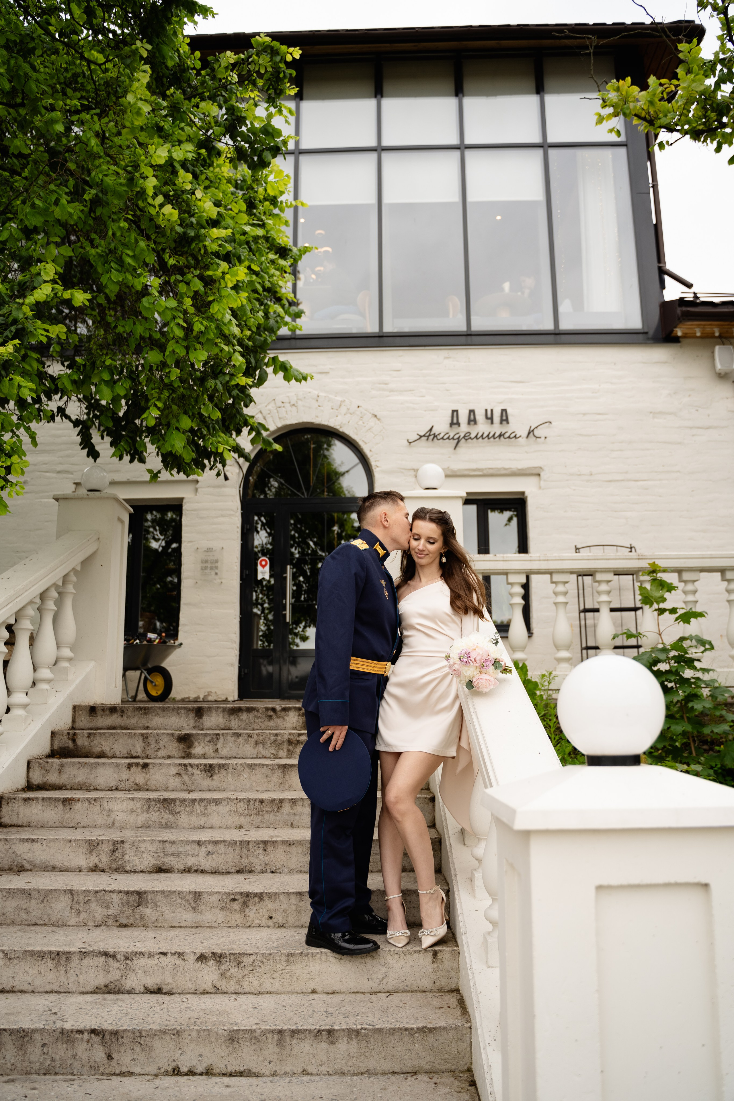 Свадебная фотосъемка в Пскове. Свадебный и семейный фотограф в Пскове и Острове Света Суворова