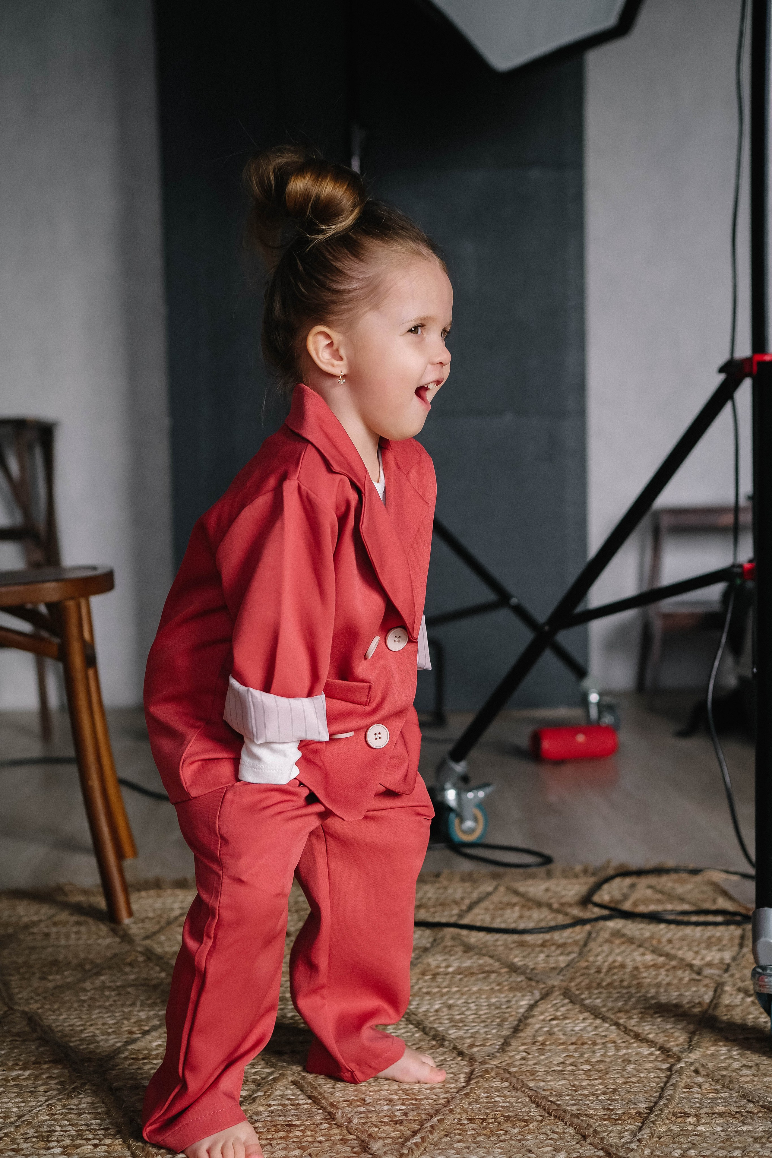 Юля и Варя (Пасха). Главная