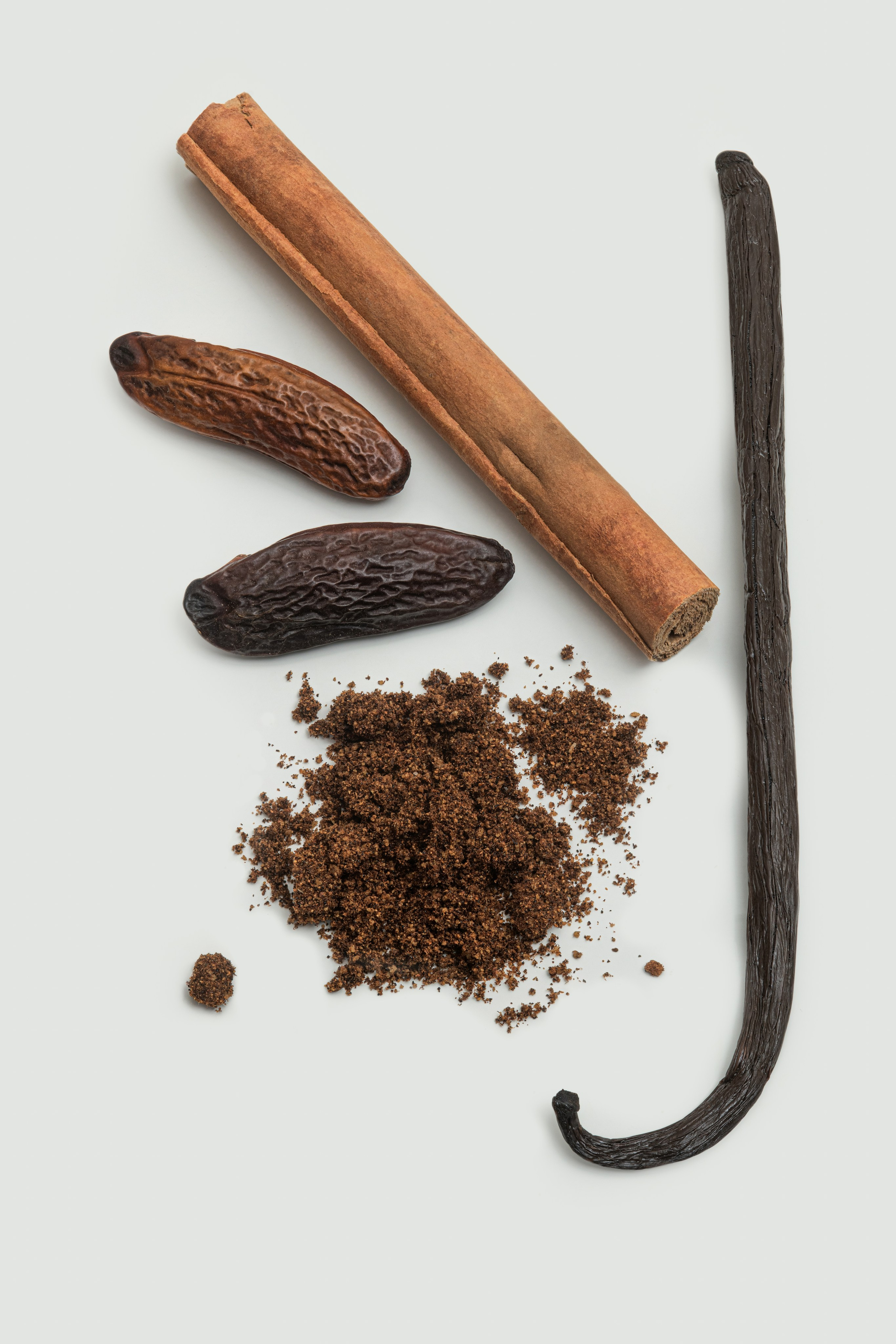 Смесь специй для авторских напитков и кофе. Фуд-съемка. Food фотосъемка. Предметная фотосъемка. Предметный фотограф.