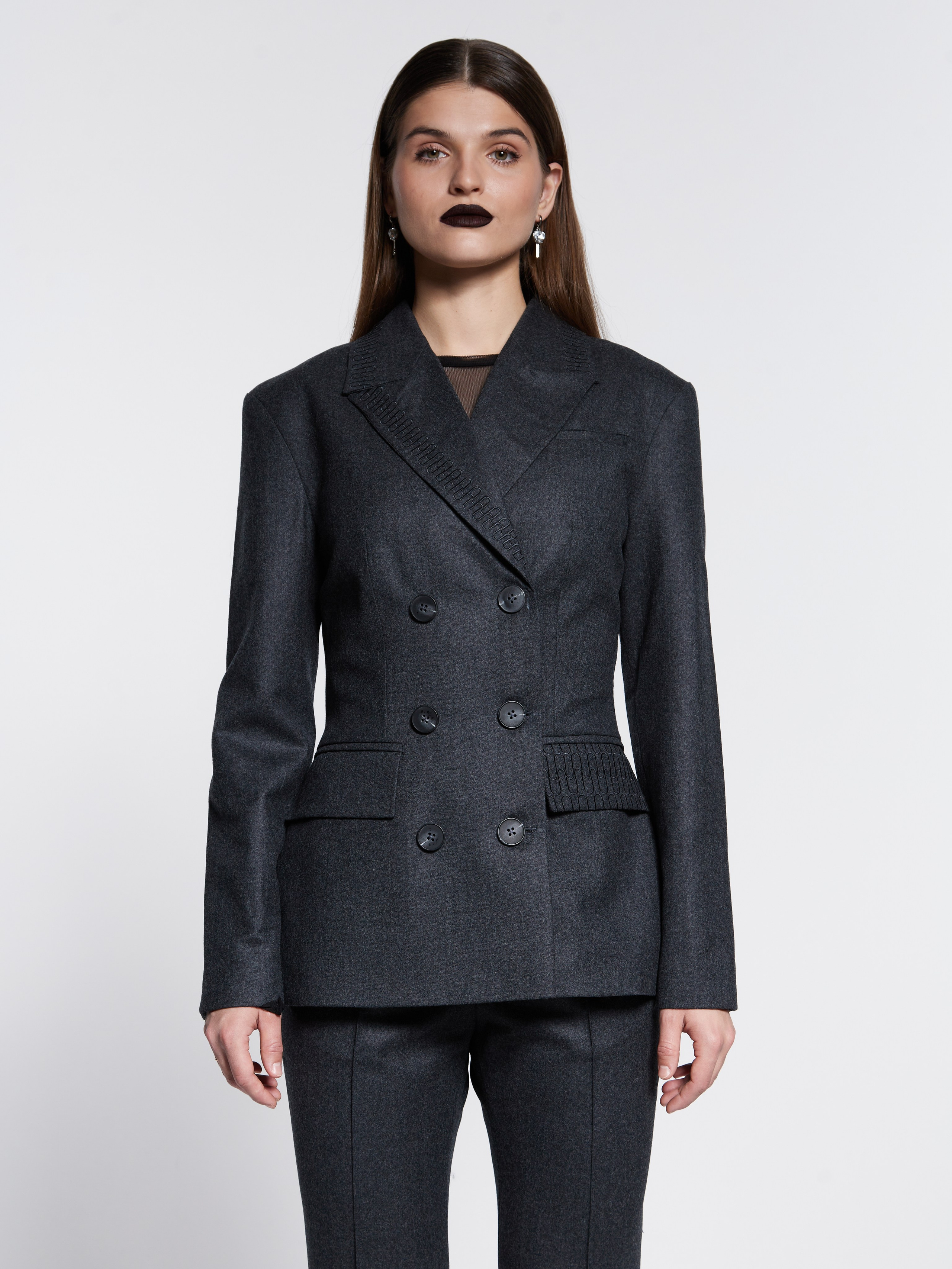 Catalog & lookbook for the Shirr. Главная