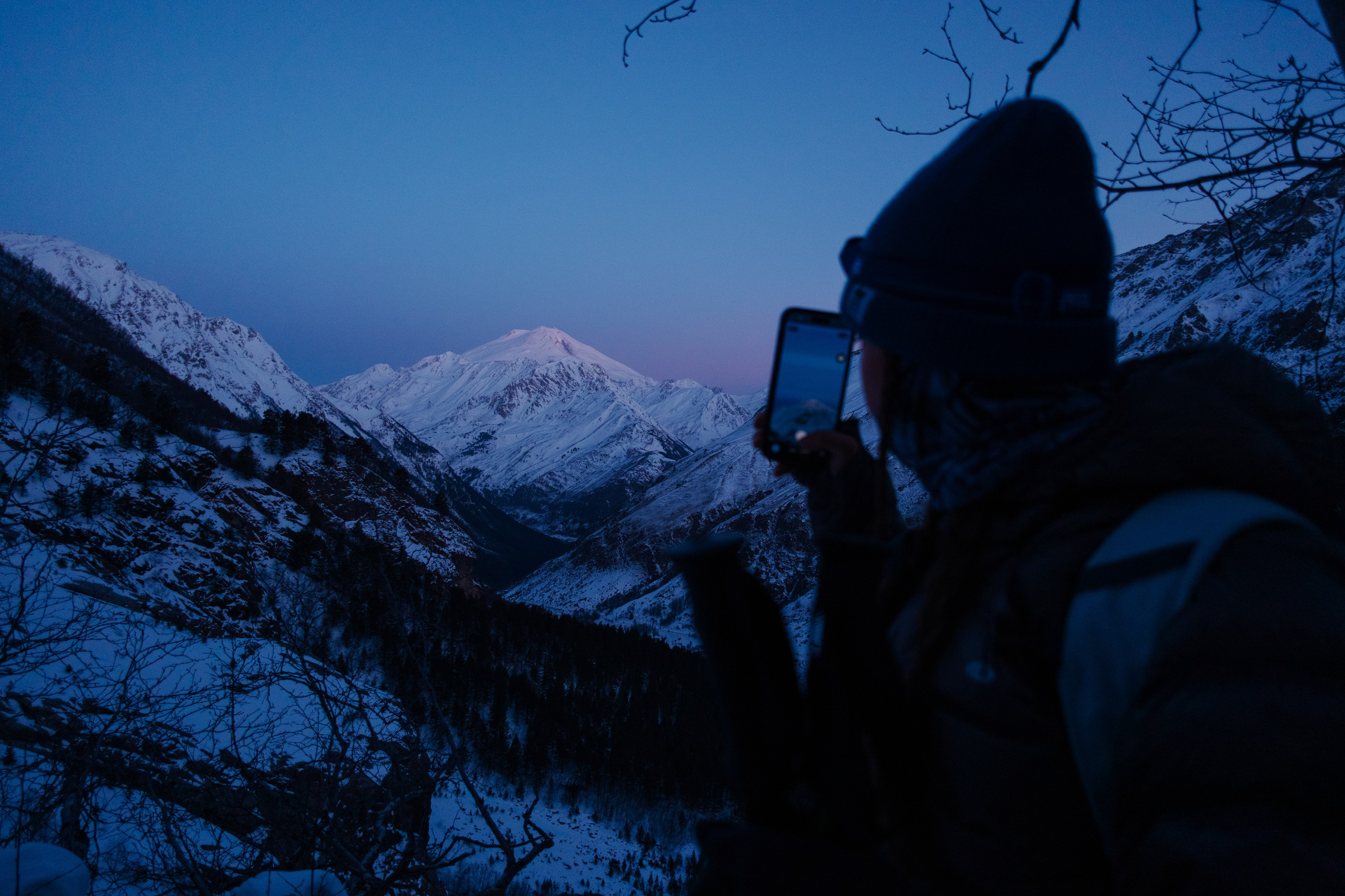 Фотограф на Эльбрусе • Роман Шатхин