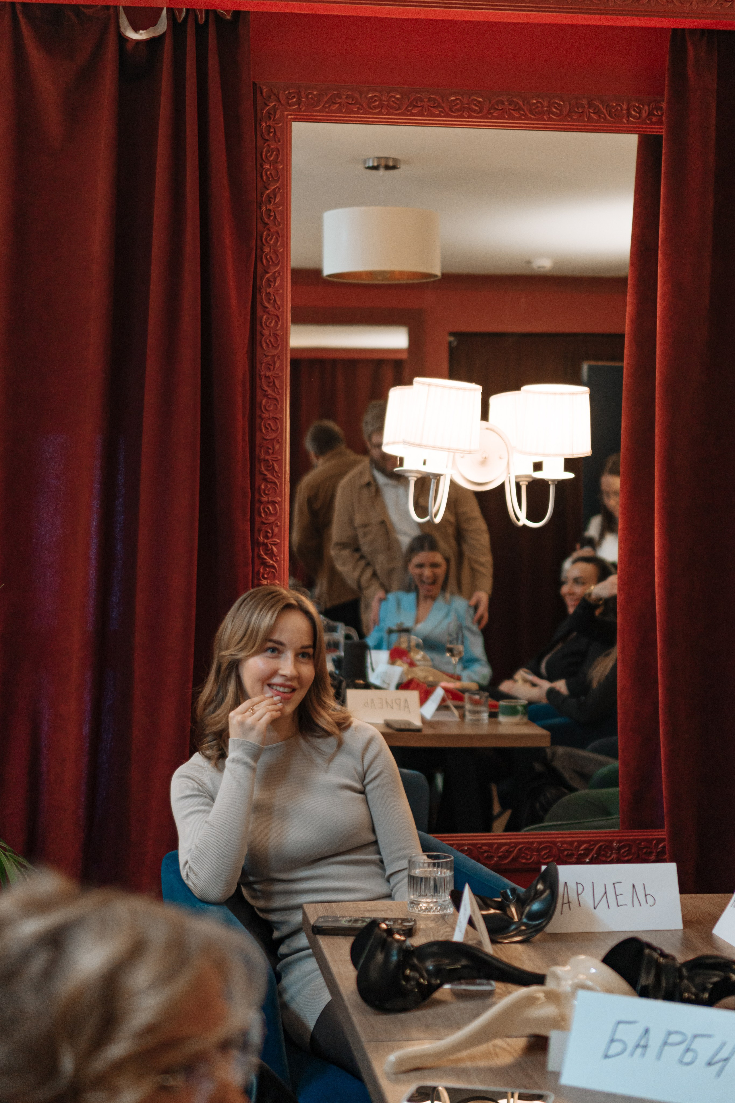Мафия. Бар FINCH. ЖЕНСКИЙ КЛУБ LAXMI. Портретный фотограф в Санкт-Петербурге Дмитриева Наталия