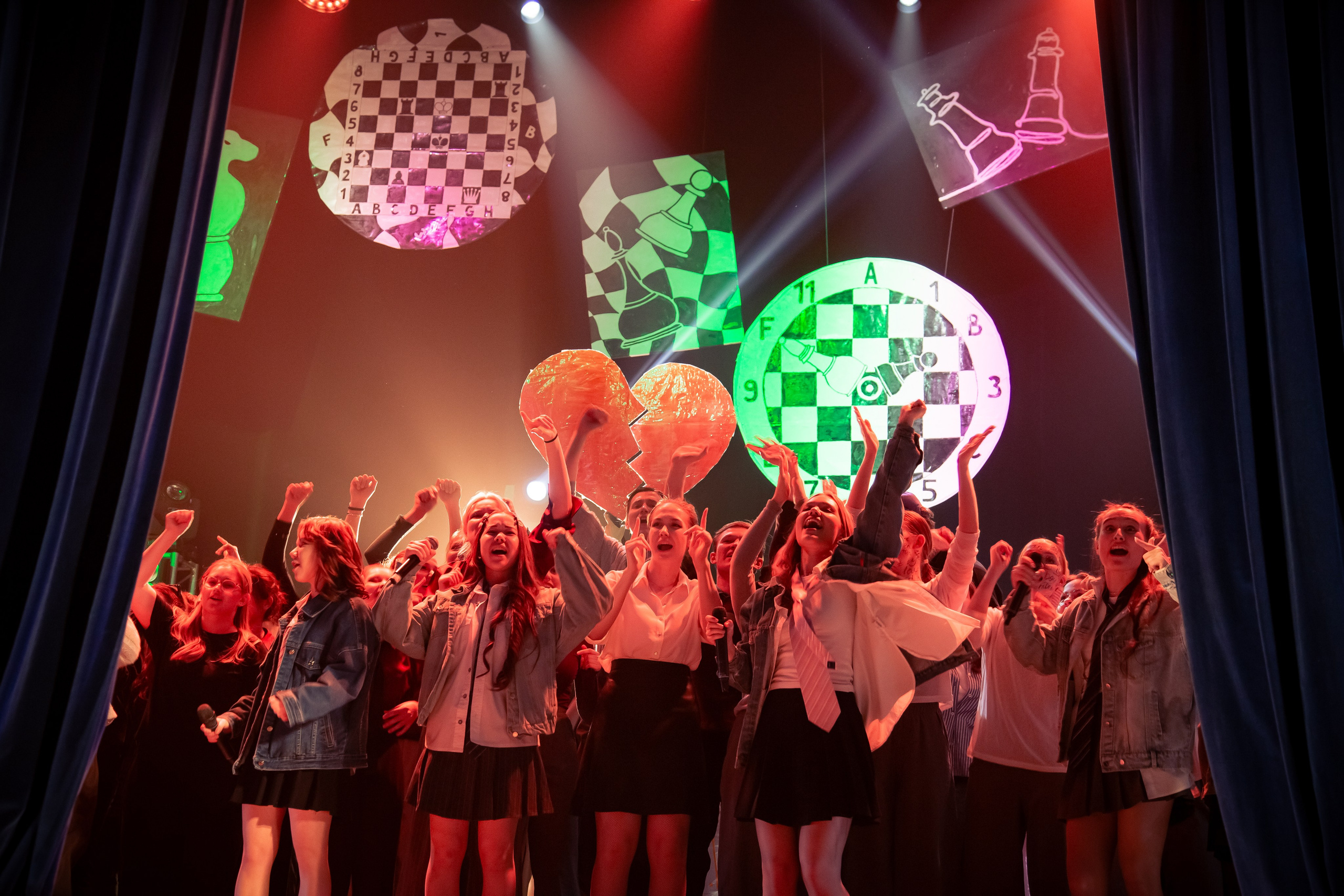 Студвесна ИФ и ИВМИиТ. Репортажный и портретный фотограф Казань / Горячих Полина