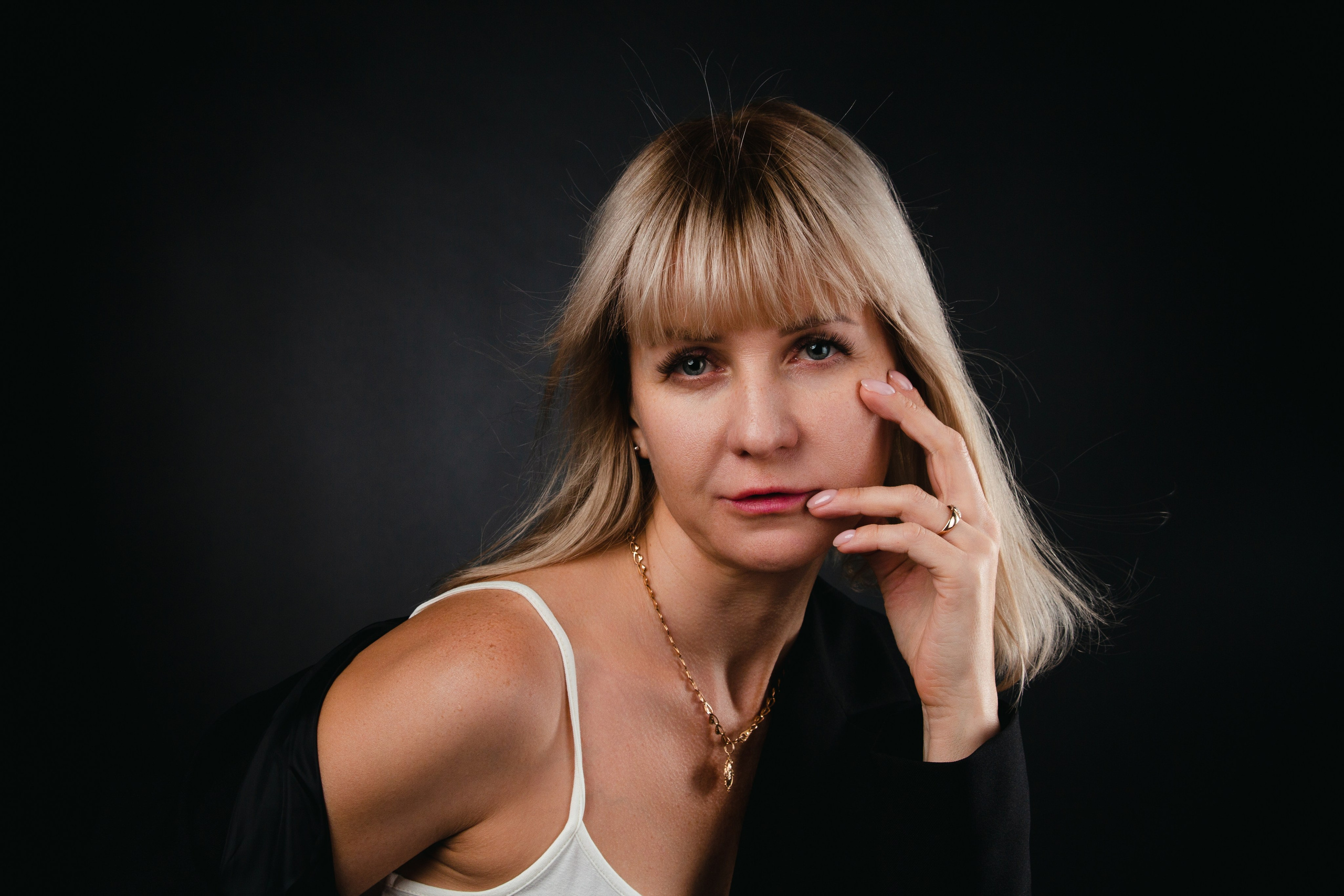 Портрет в студии. Марина. Фотограф в Екатеринбурге Пойгина Елена