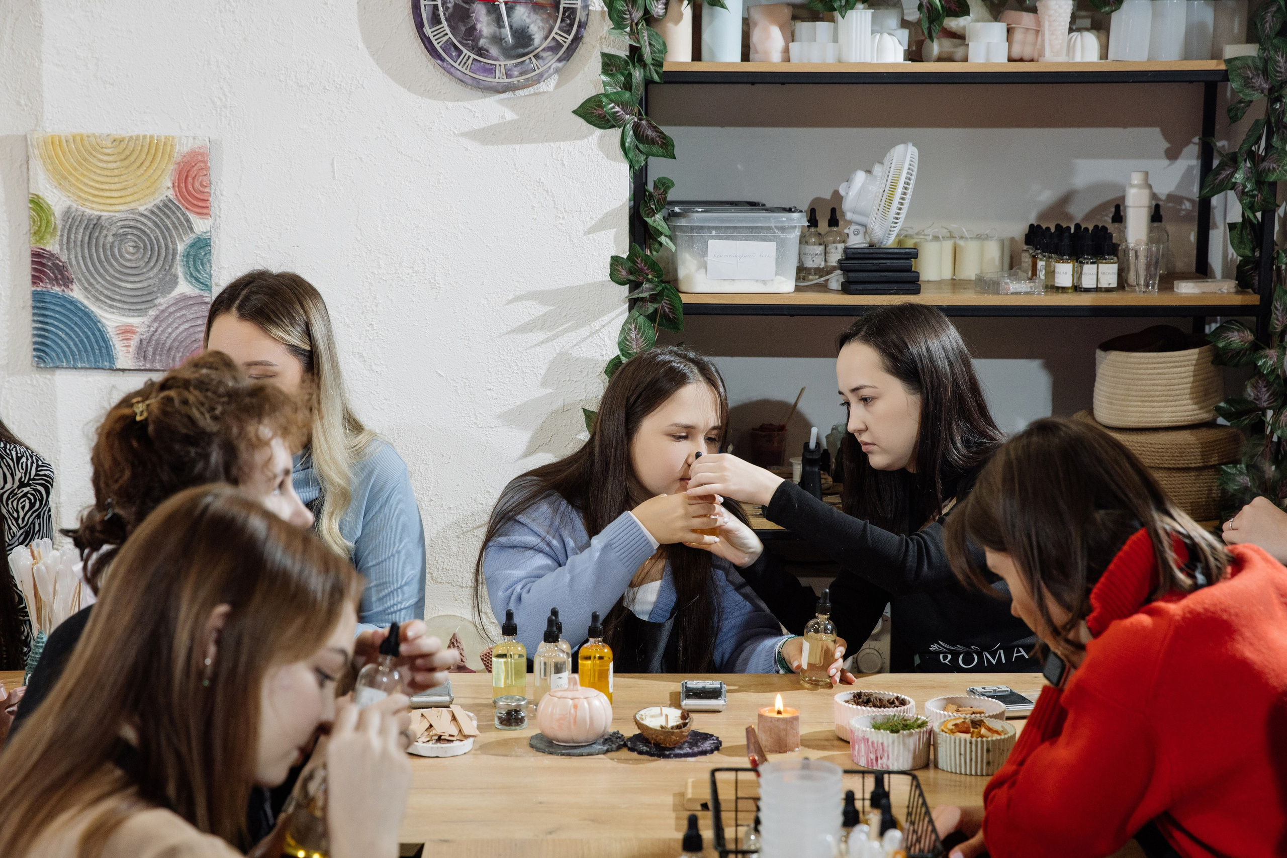 Корпоратив компании Технологии Доверия Аудит — творчество с AROMALAGE