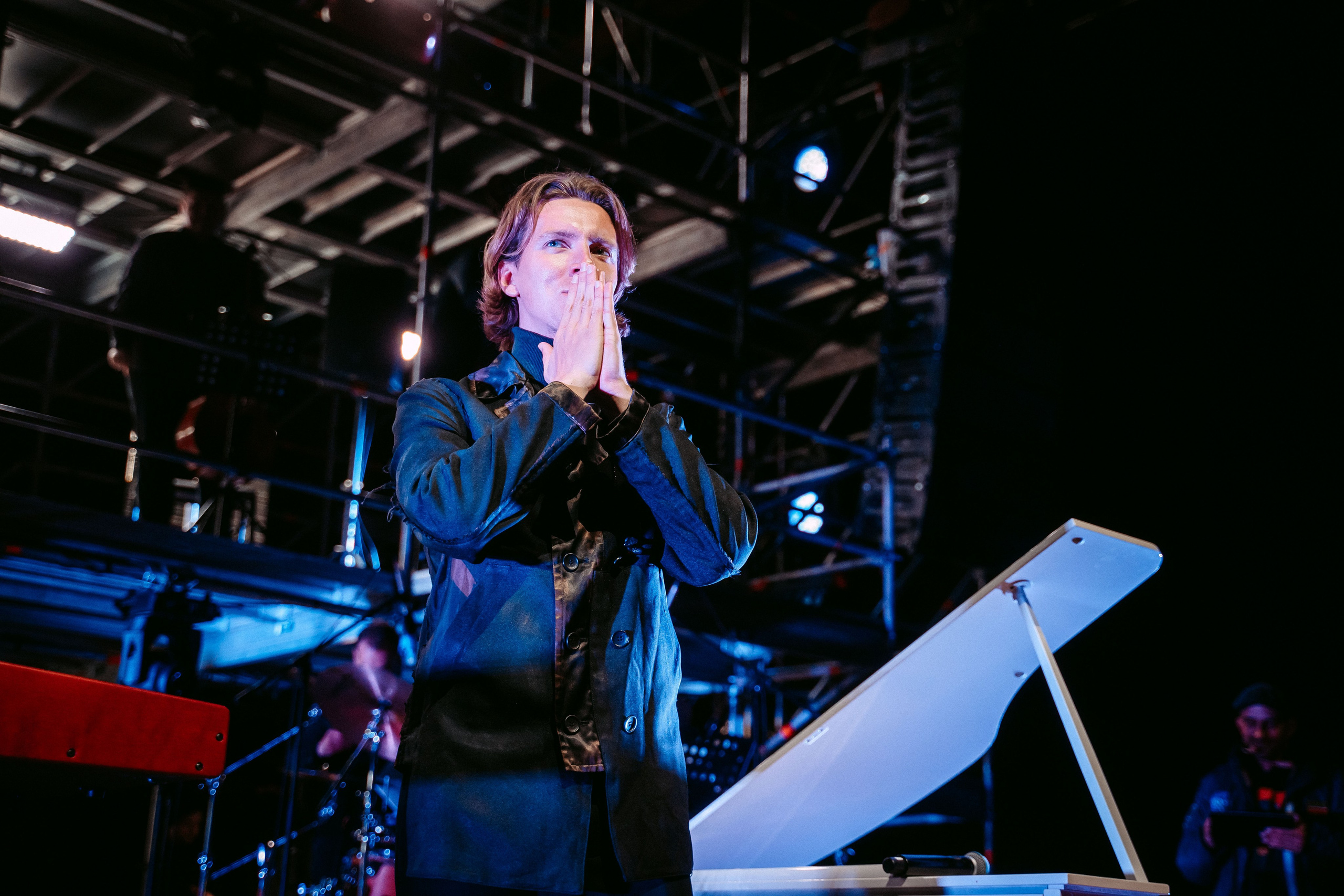 NUR. Международный фестиваль медиаискусства / 2023. Саша Копылов, фотограф в Казани