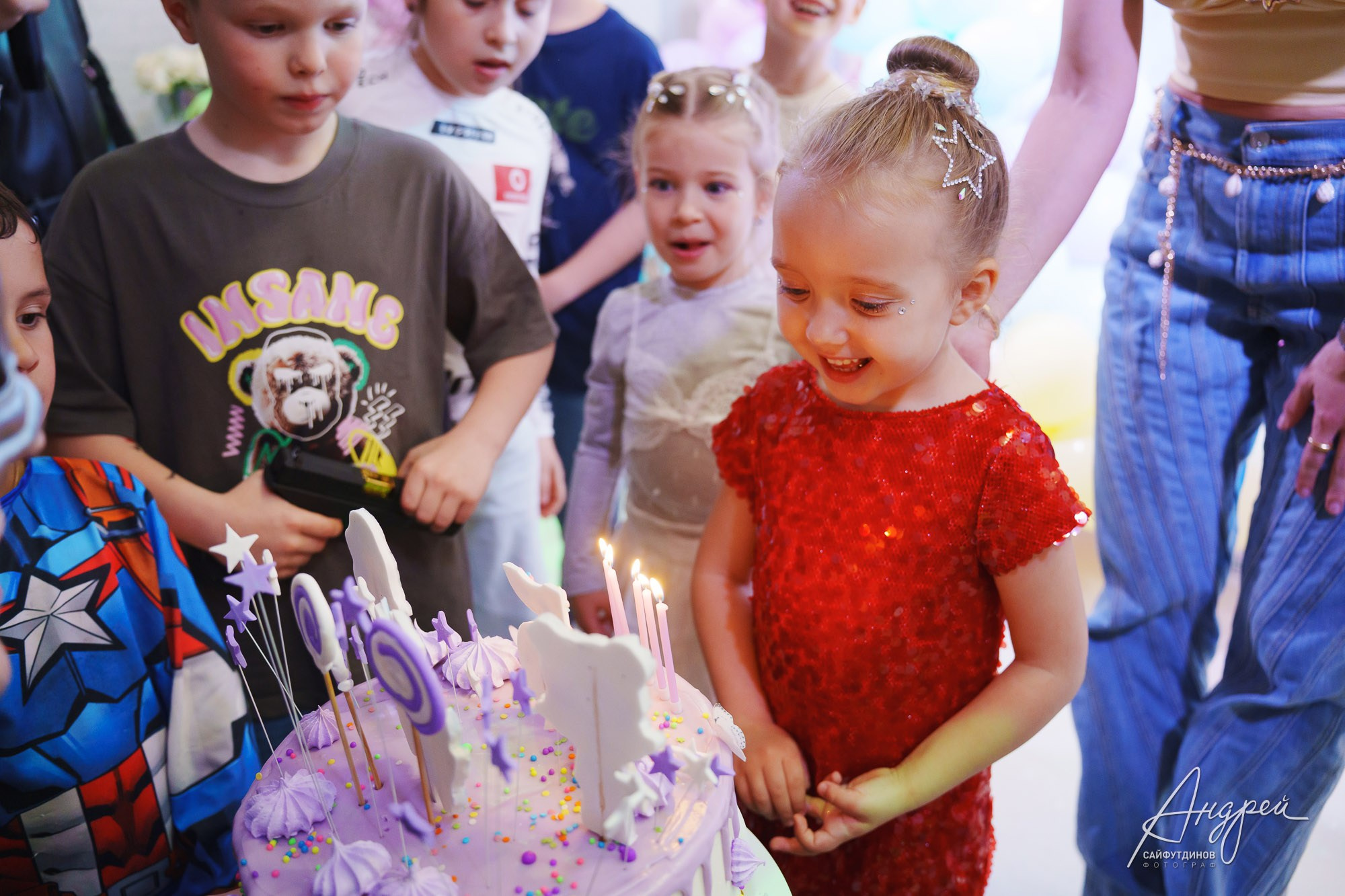 Профессиональная фотосъёмка на День рождения в Ростове — студийная и репортажная. Свадебный и семейный фотограф в Ростове-на-Дону. Андрей Сайфутдинов