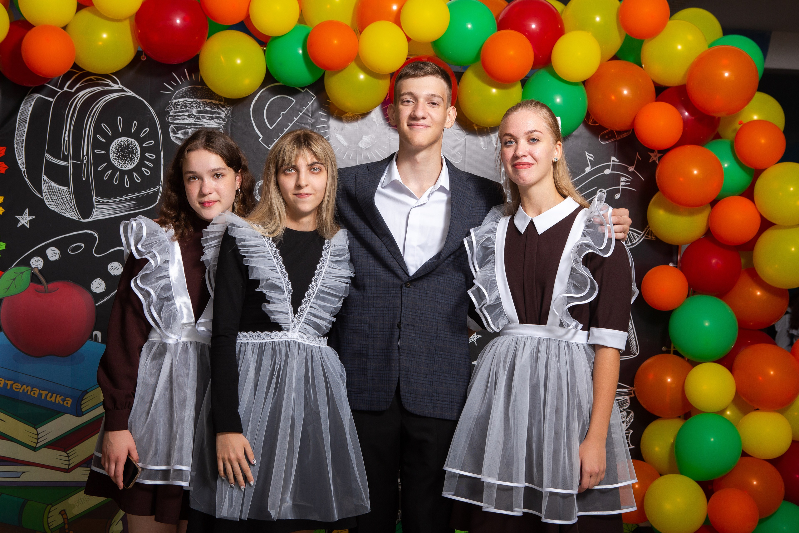 1 сентября 9 школа (фотосессия с родителями). ТВОЙ АЛЬБОМ / ТВОИ ПРАВИЛА