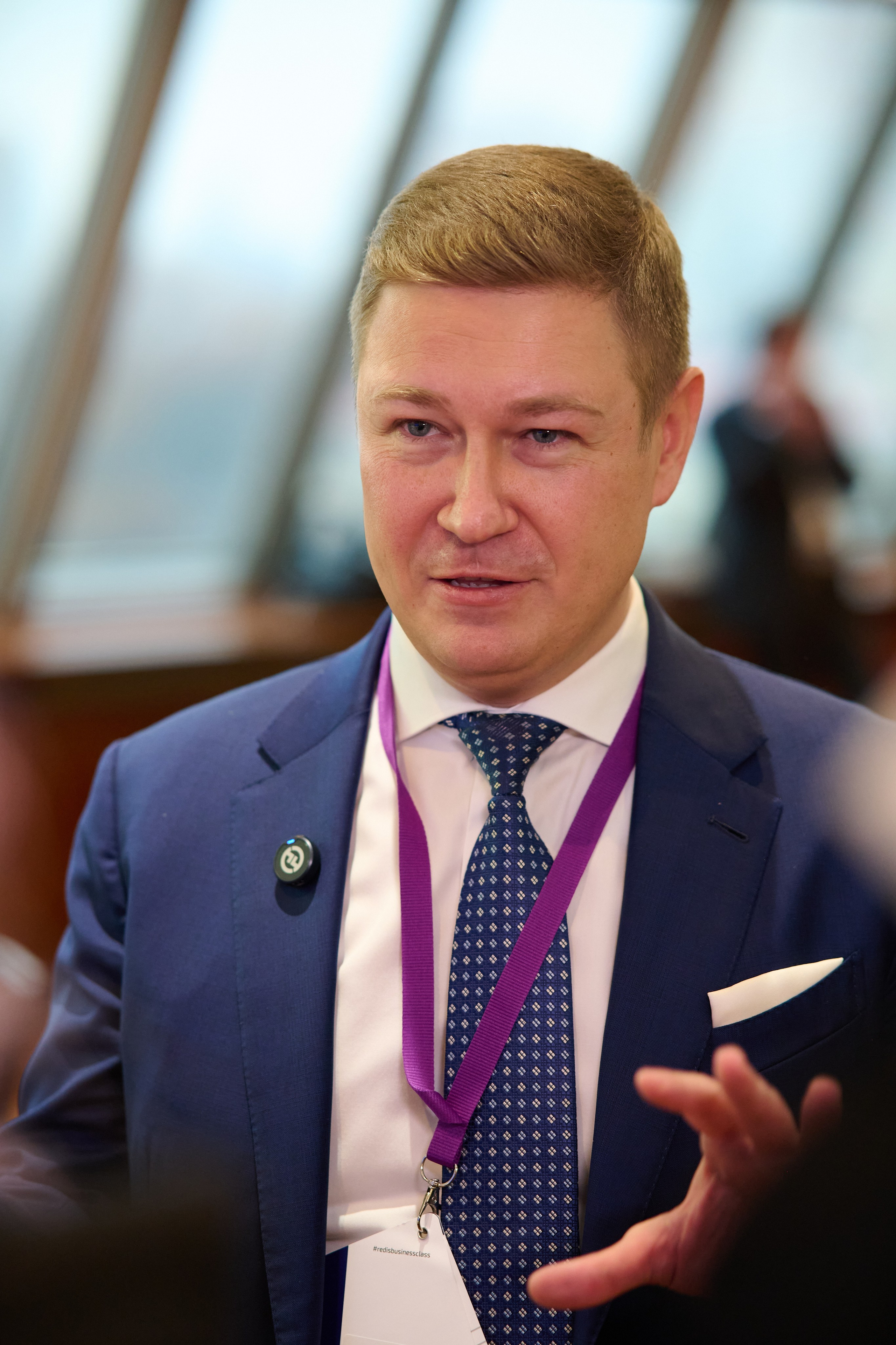 Redis Business Class — В фокусе. Планы и стратегии 2025. Репортажный фотограф в Москве и Санкт-Петербурге — Профессиональная съёмка мероприятий | Данила Золкин