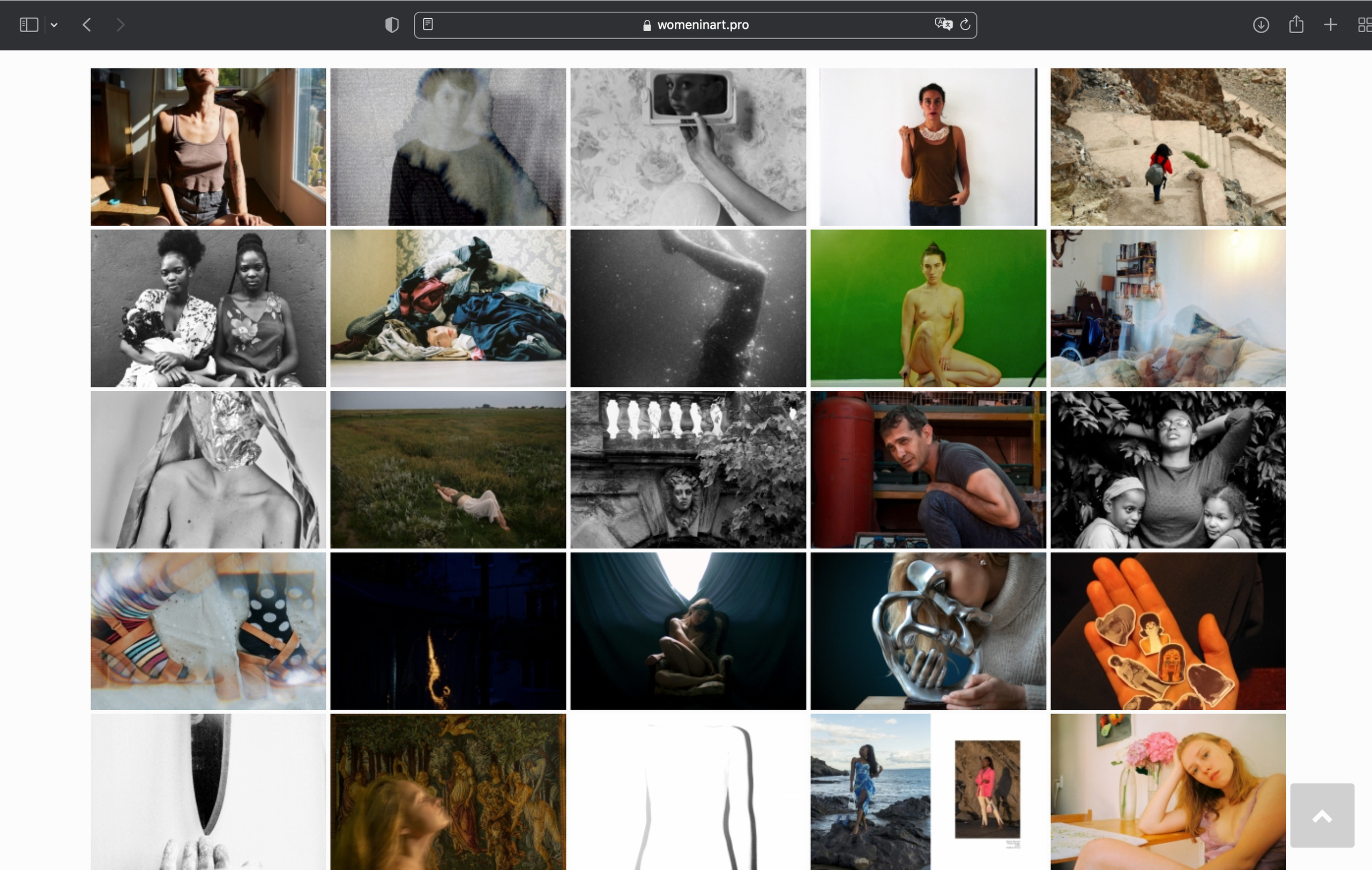 Luna. Photographer, Documentary and Art