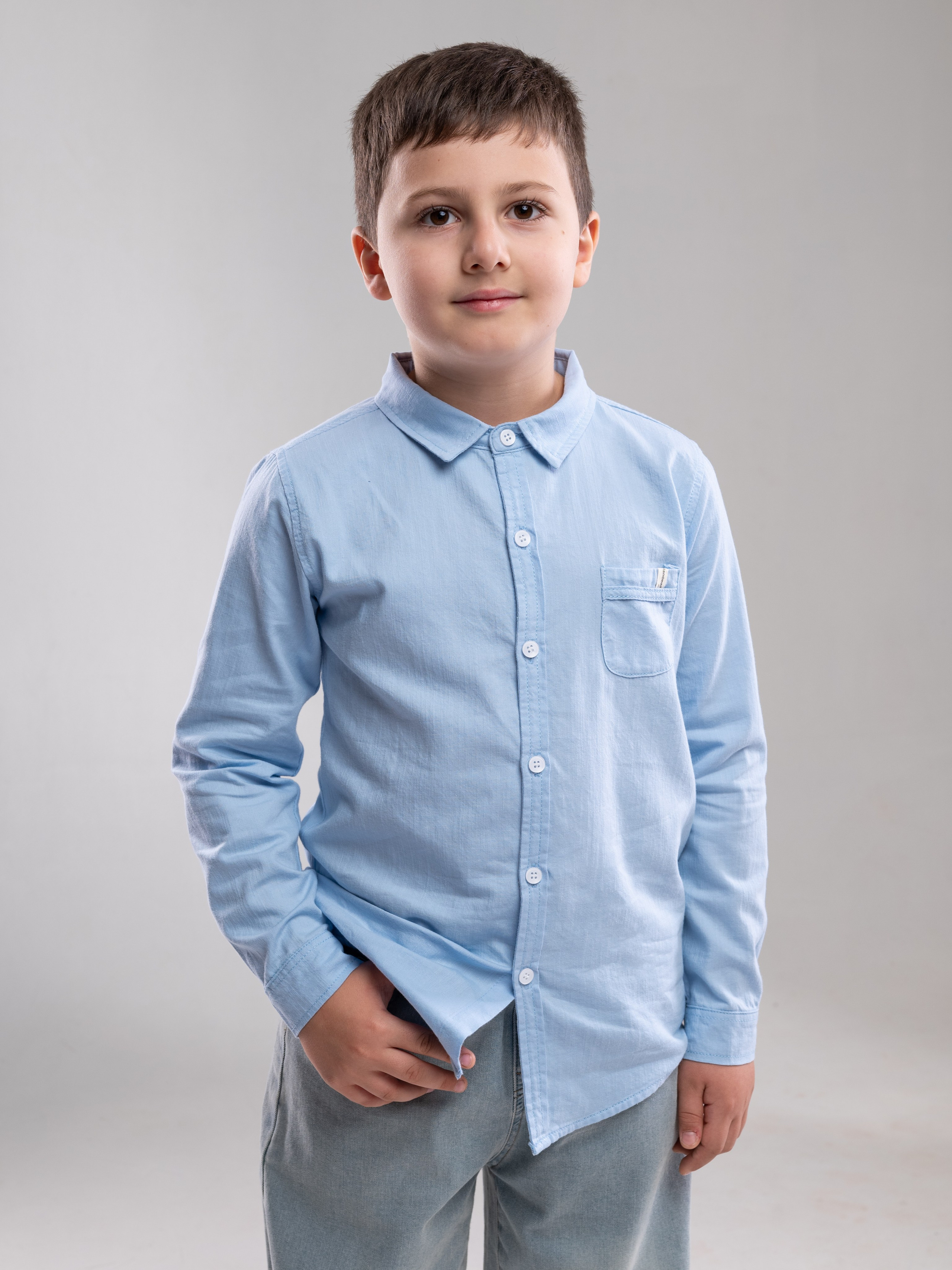 Рубашки на мальчиков. Предметный фотограф, фото для маркетплейсов Пятигорск, КМВ