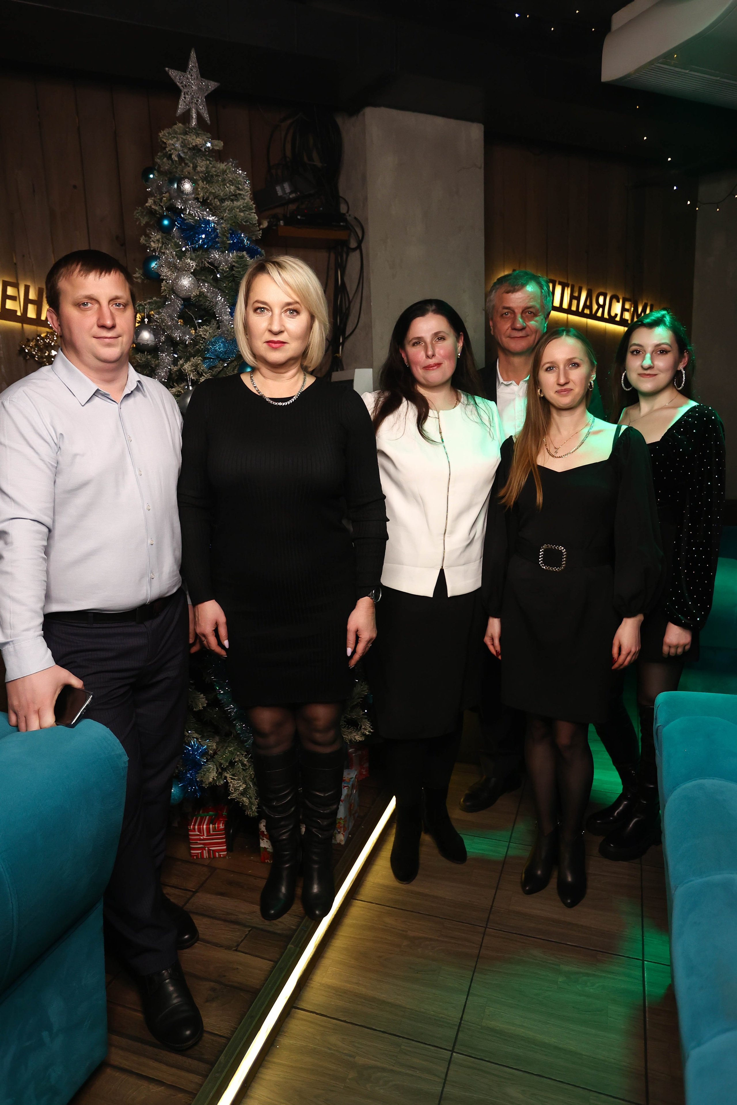 22/12/23 Новогоднее караоке в Мята Спортивная. Мята Спортивная — Кальянная, караоке, бар в Минске