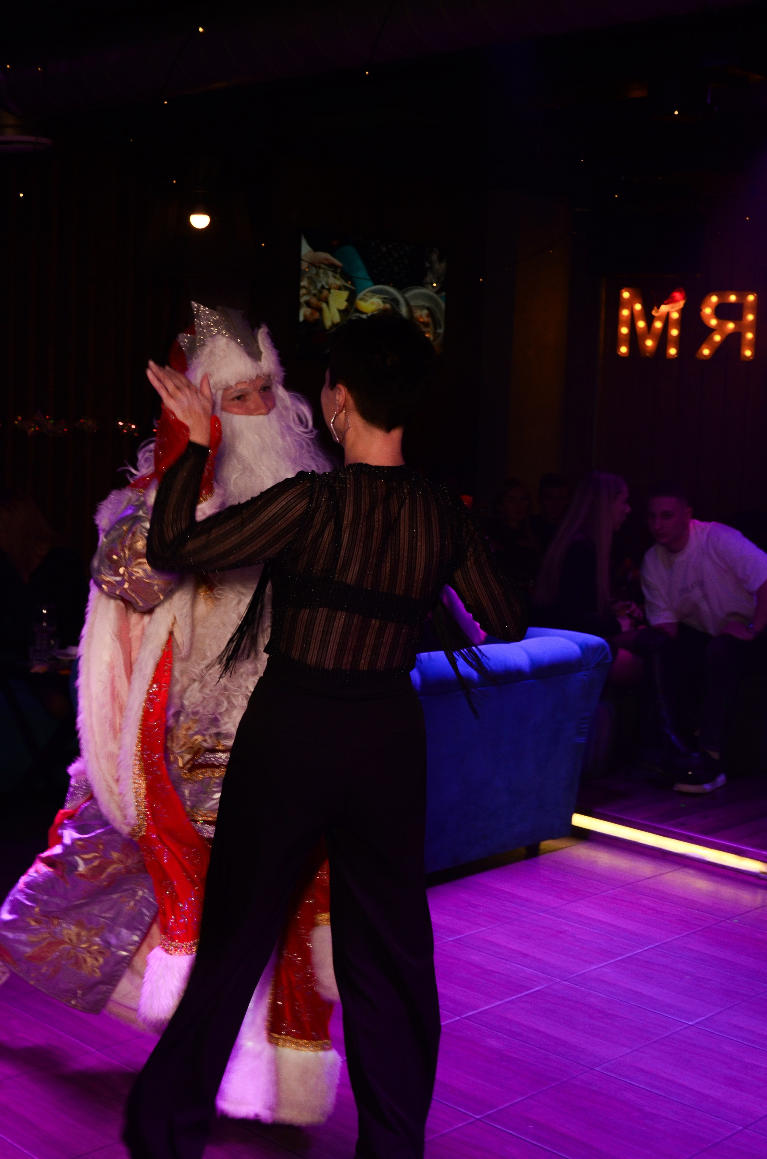 25.12.25 New Year Party. Мята Спортивная — Кальянная, караоке, бар в Минске