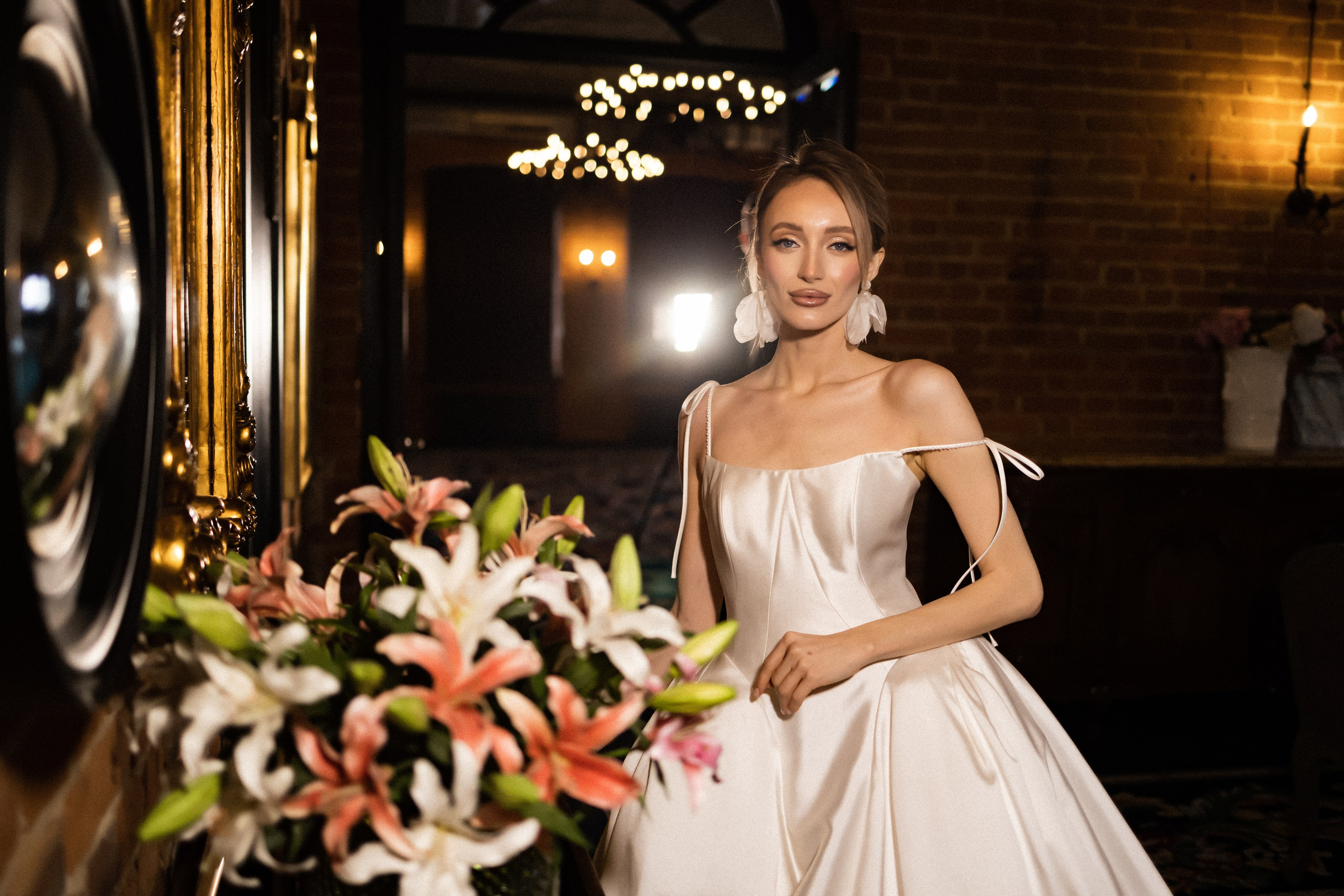 Свадебная в ресторане. Фотограф Арина Шмакова