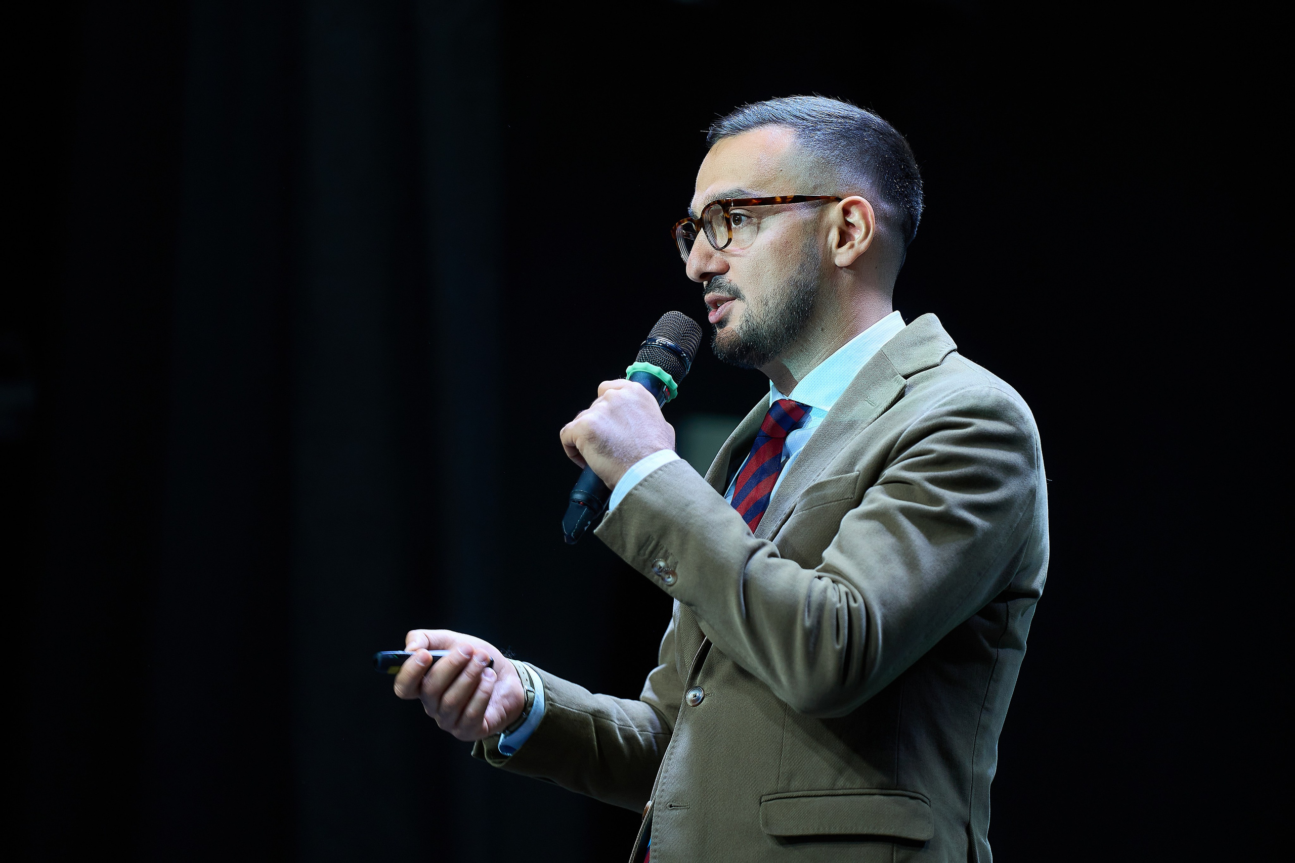 Конференция «Гараж». Синара Центр. Фотограф и видеограф в Екатеринбурге