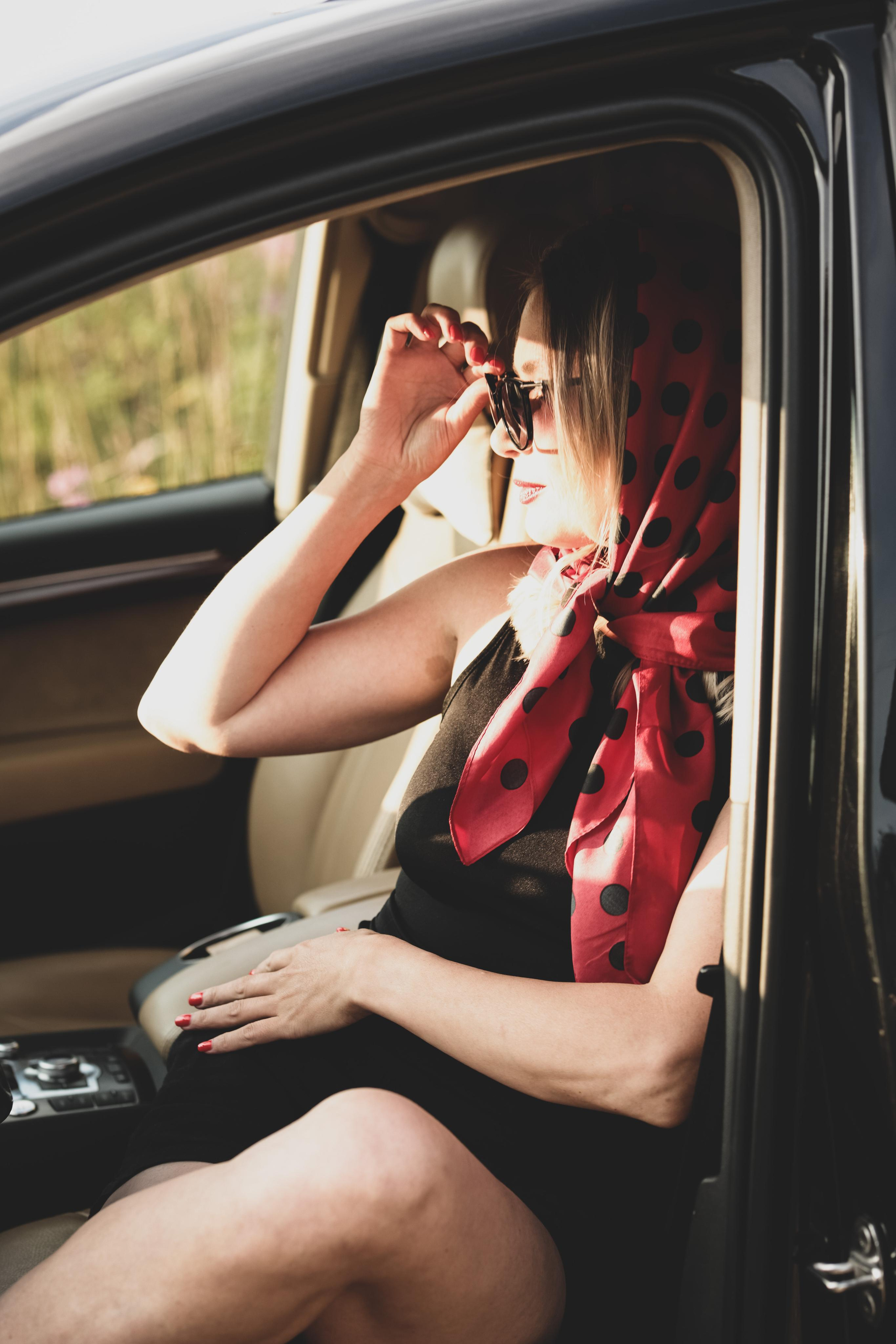 Женская. Меня зовут Марина Бастрикова