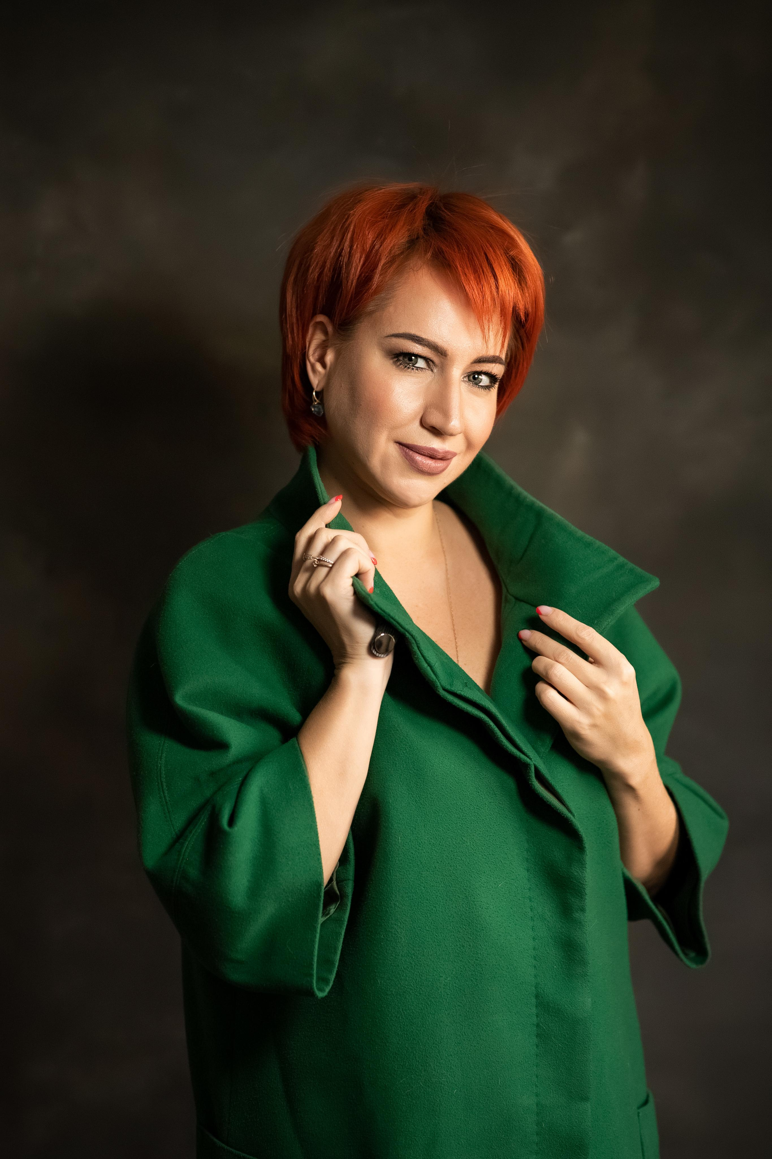 Женская. Меня зовут Марина Бастрикова