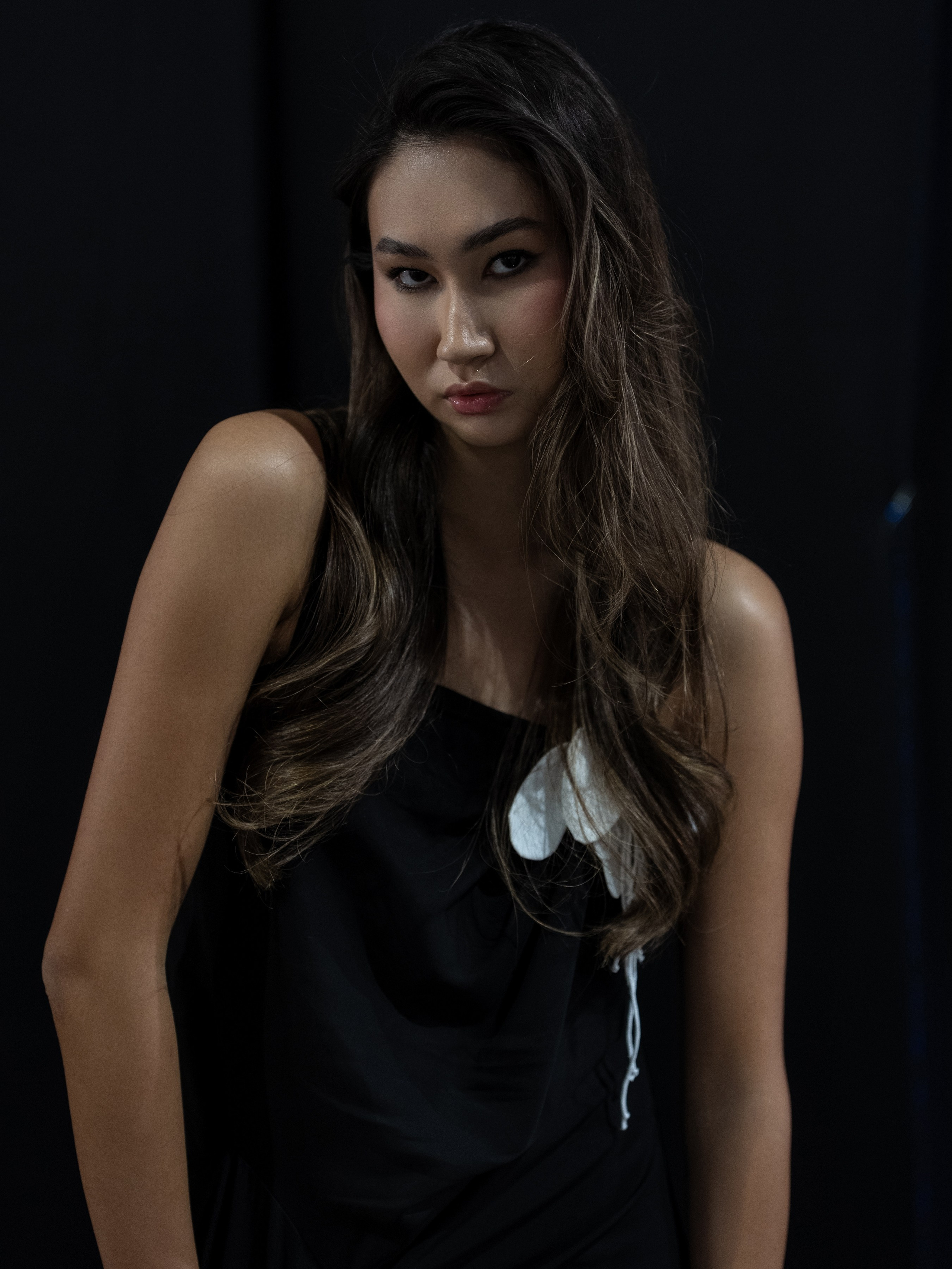Visa Fashion Week Almaty Pre-Fall 2026 April Backstage Day 2. Сайт Алматинского НЮ АРТ, будуар и фэшн фотографа Дениса Карпенко
