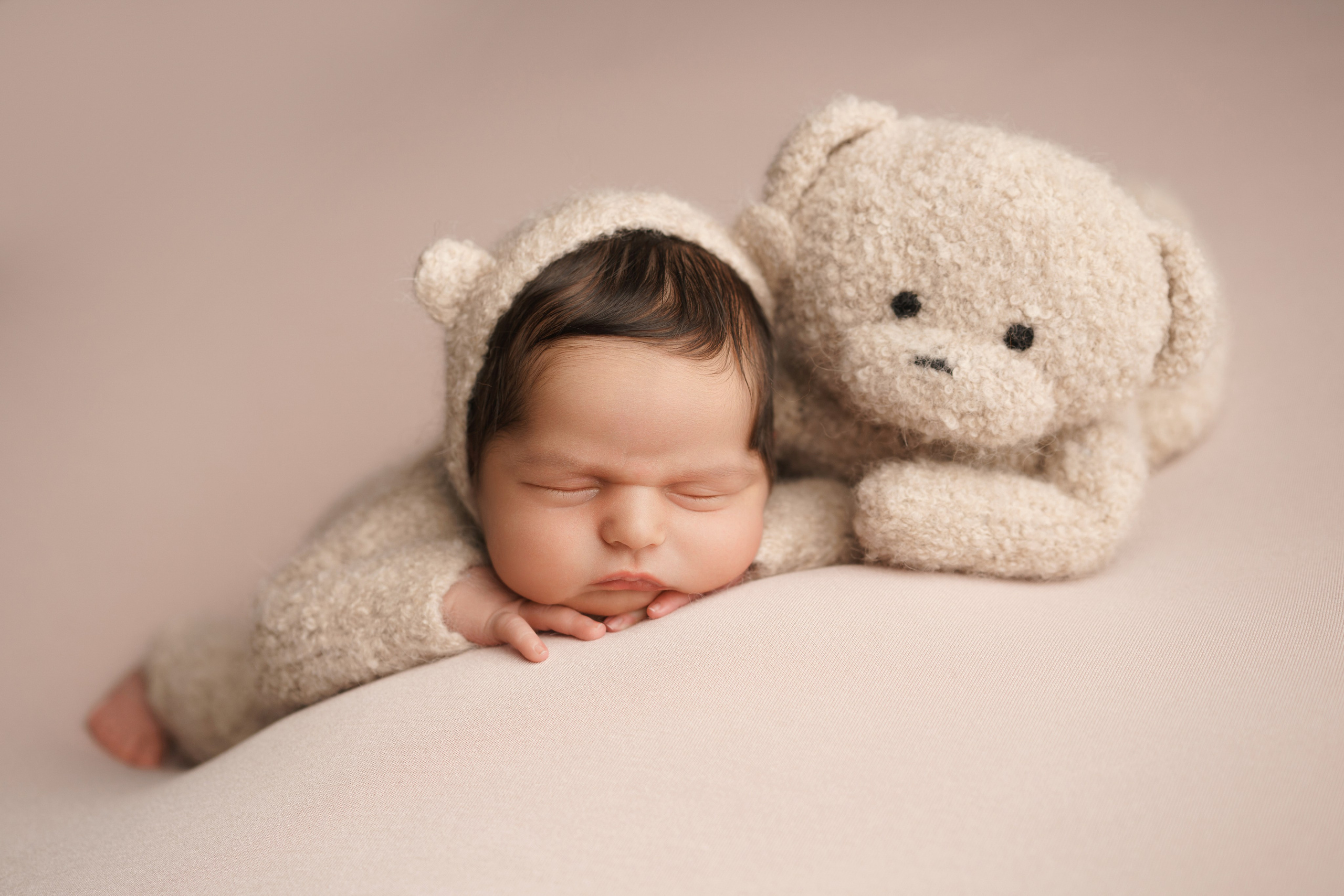 Фотосессия новорожденных | Галерея трогательных кадров малышей в стиле newborn. Фотосессия новорожденных в Москве и Московской области | Профессиональный фотограф newborn — Татьяна Иванова