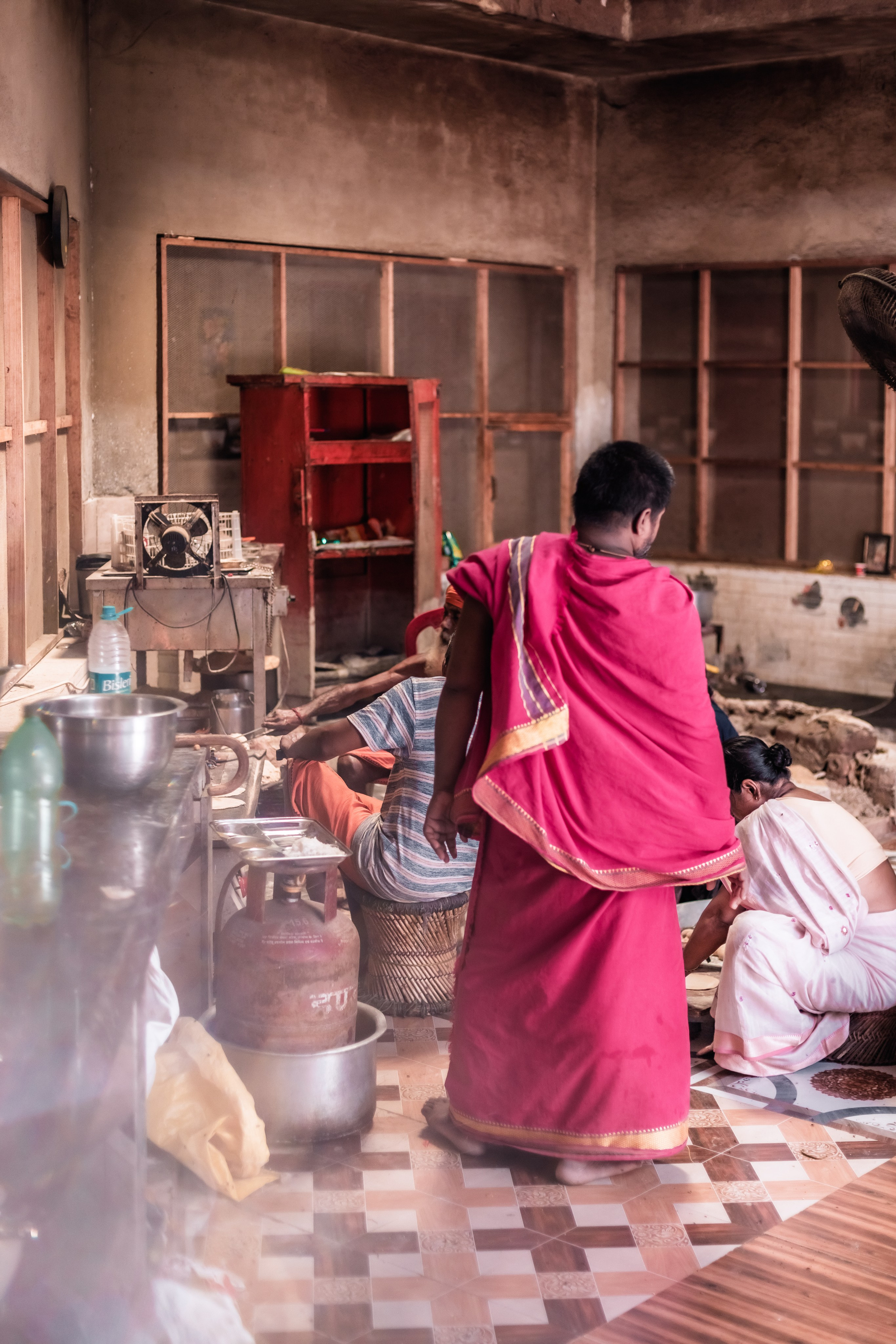 Devraha baba ji ashram life 2025. Mariam Bagdasaryan