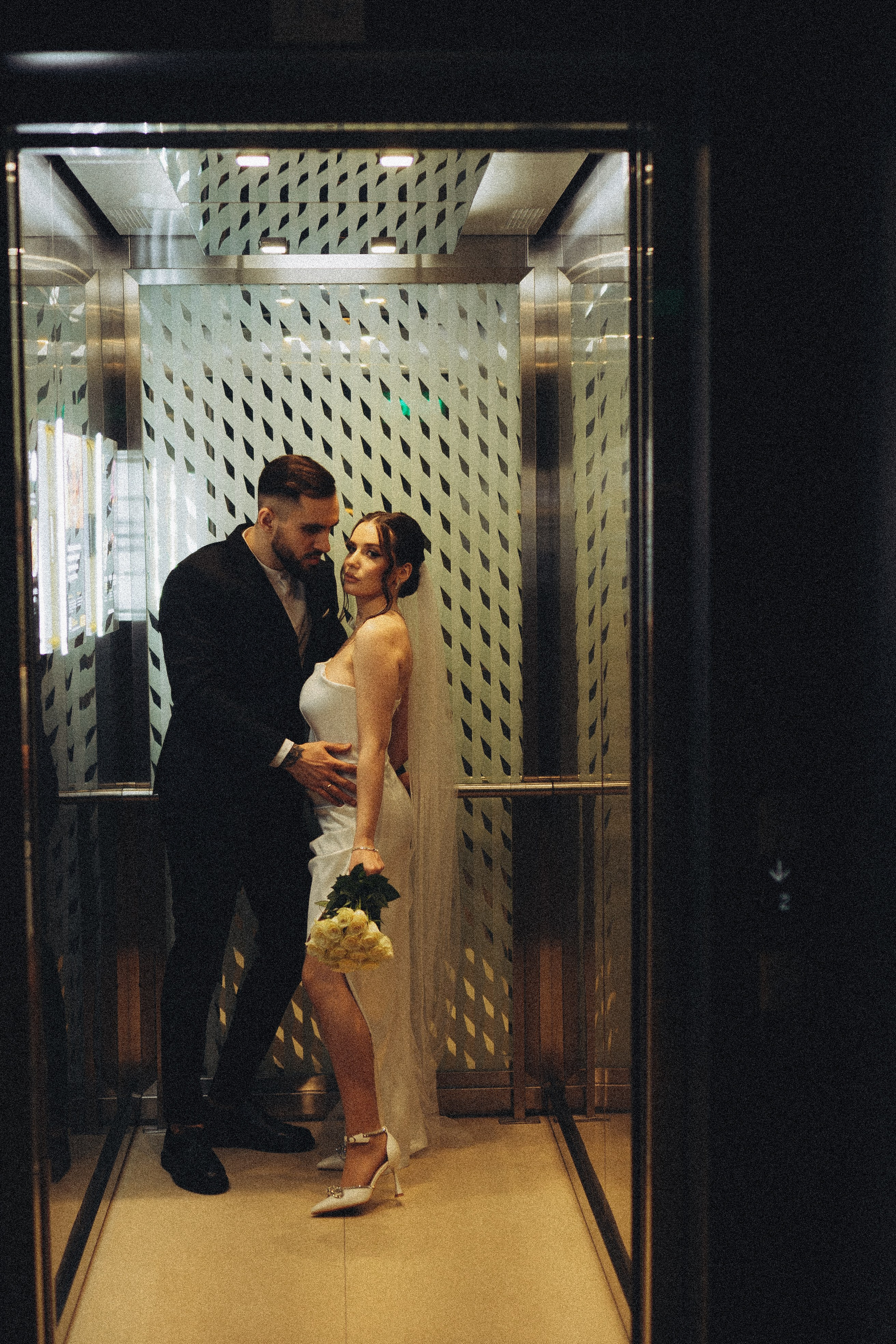 СВАДЕБНАЯ СЬЕМКА СБОРОВ ЖЕНИХА И НЕВЕСТЫ В ОТЕЛЕ И ТАКЖЕ ФОТОСЕССИИЯ В ОТЕЛЕЕ МЕГАПОЛИС БРЯНСК. Профессиональный фотограф, Санкт-Петербург — Виктория Богомолова