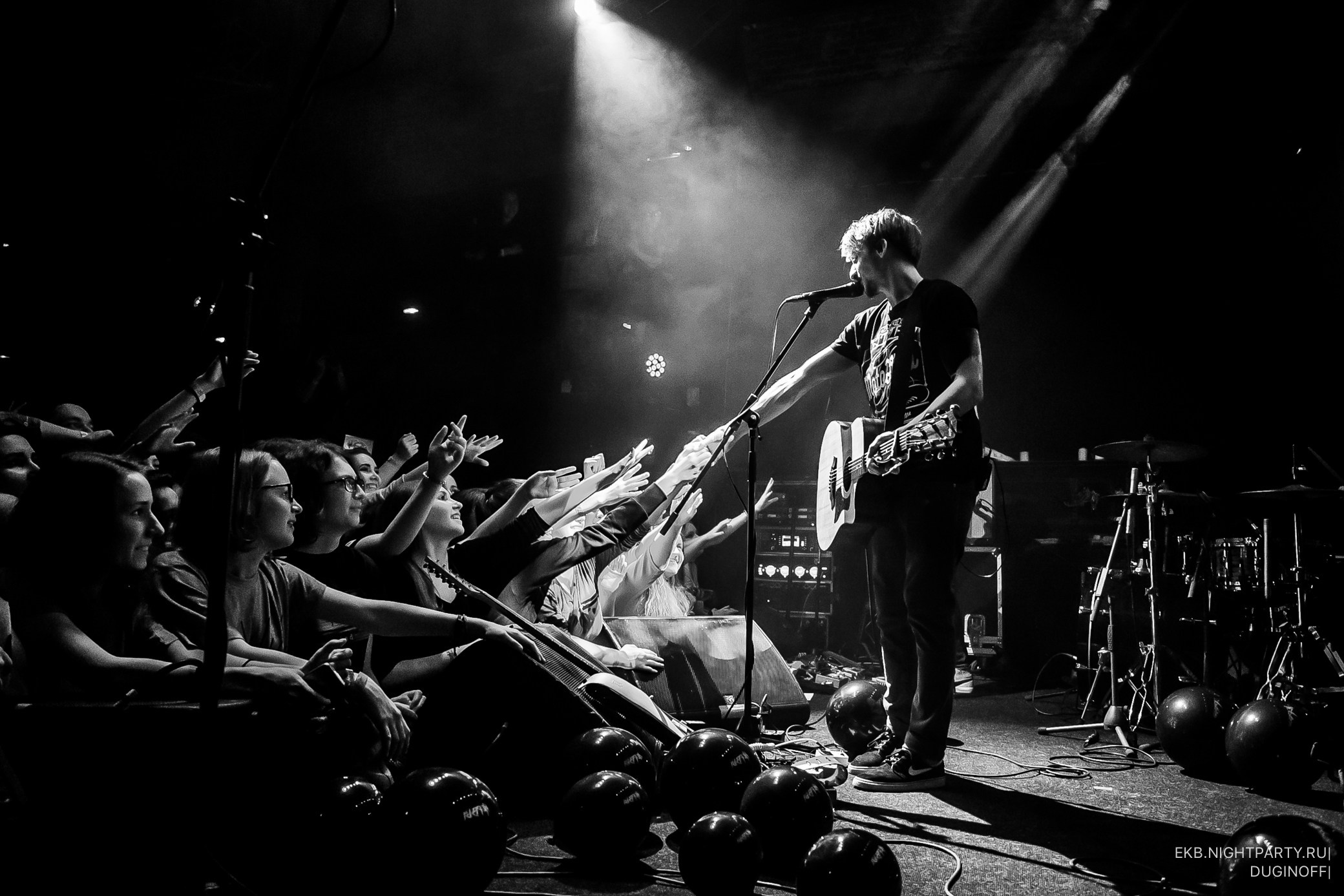 НЕРВЫ Концерт. Профессиональный фотограф Дугинов Николай | Екатеринбург