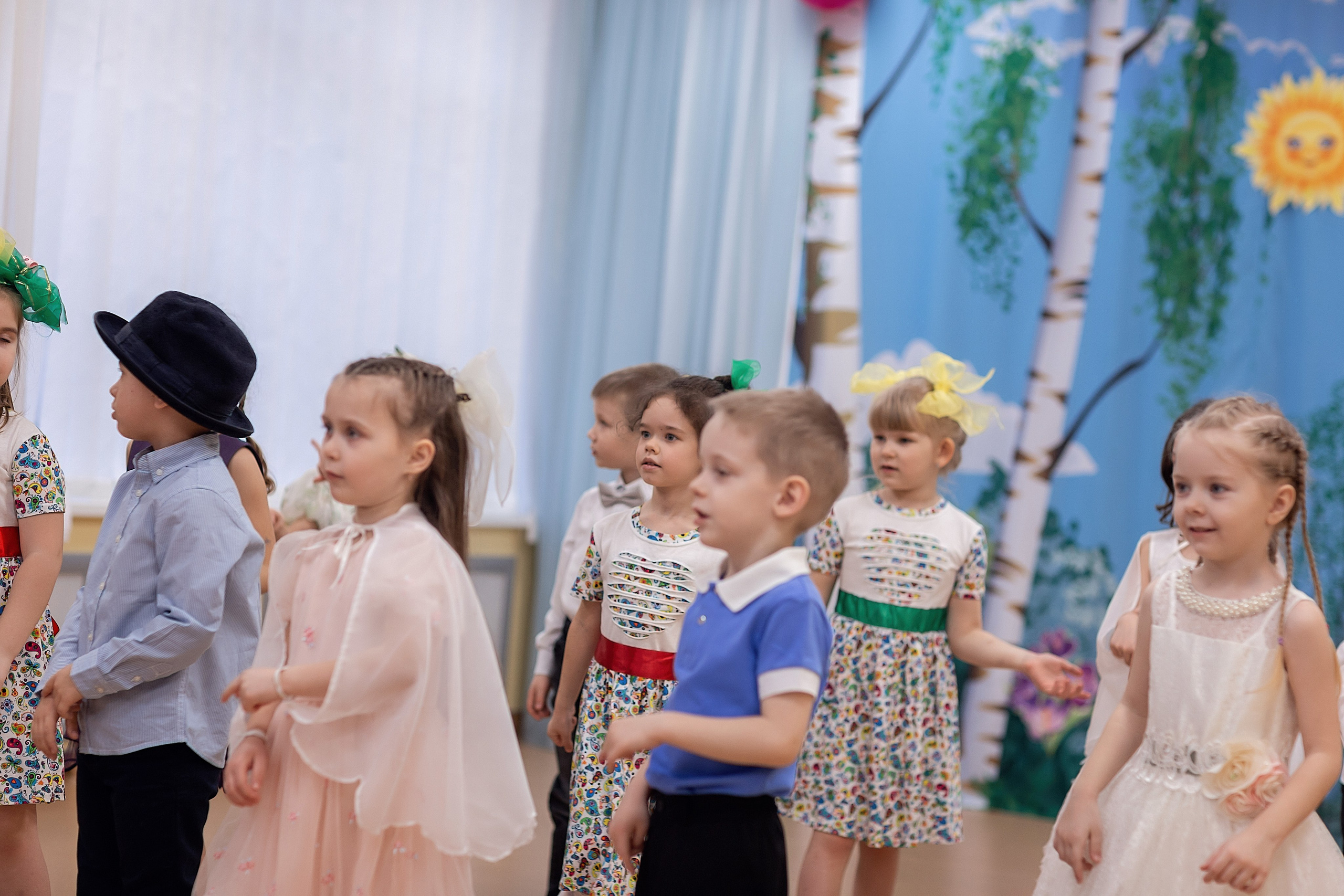 Весенний утренник_старшая группа_2025. Семейный фотограф в Санкт-Петербурге