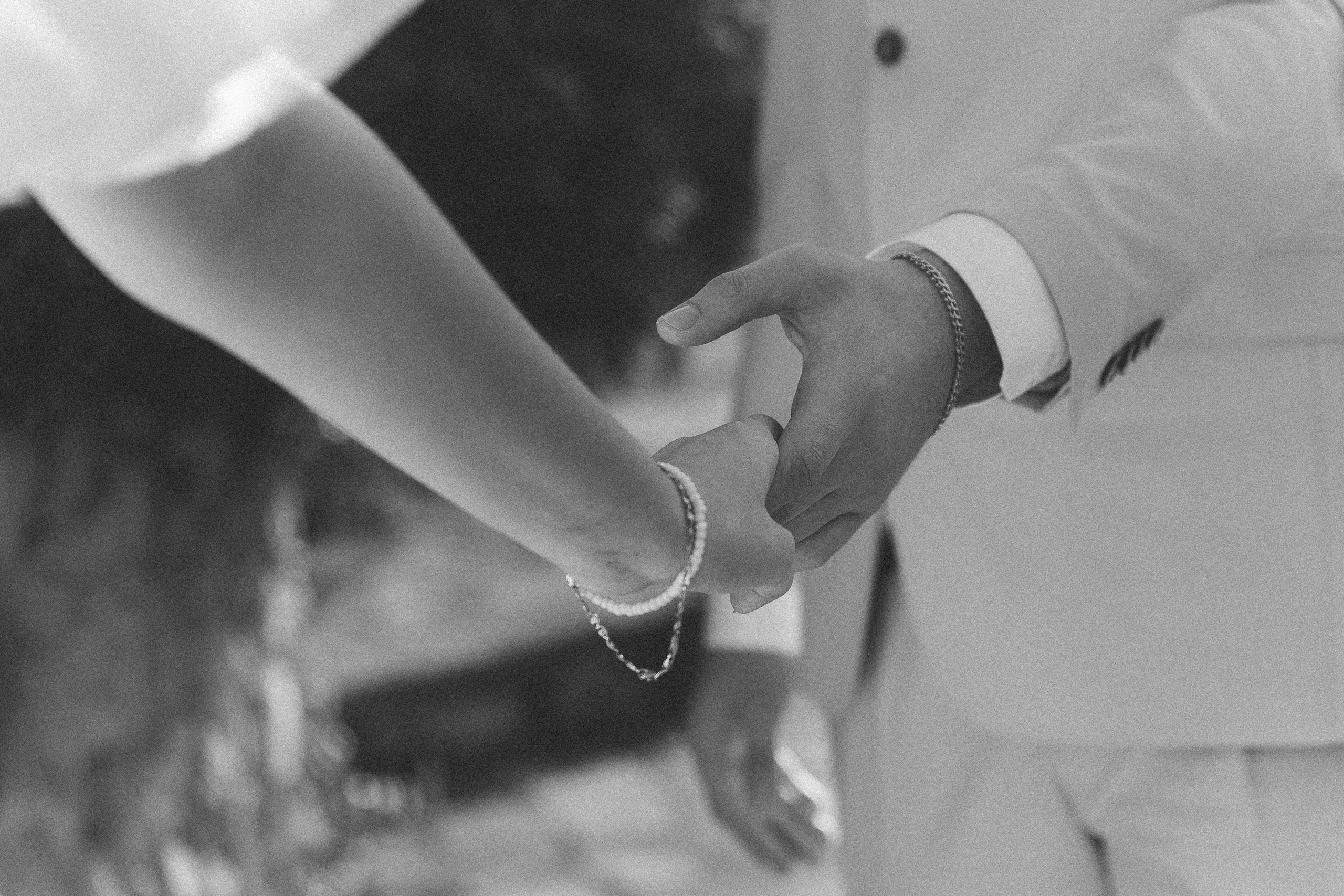 Элина и Денис). Свадебный фотограф Мироманов Николай в Крыму