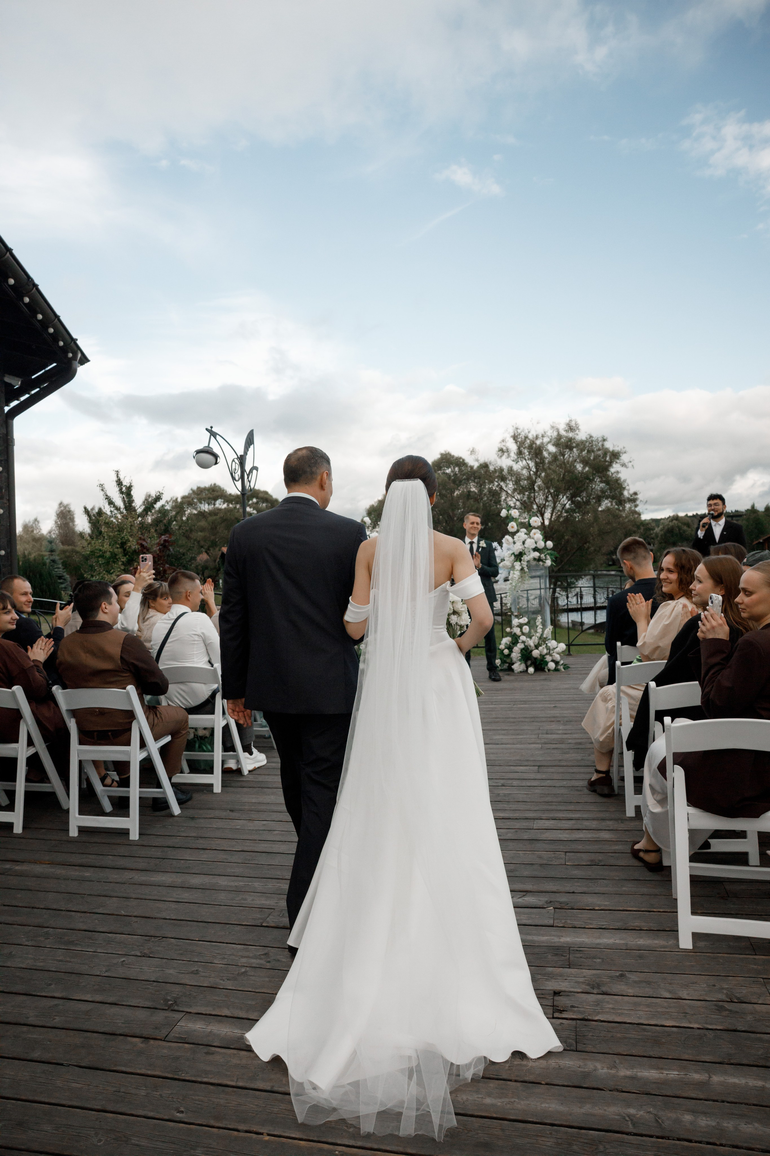 Регистрация в отеле Fish Point, ЗАГС Бутово, прогулка в Остафьево. Свадебный и репортажный фотограф (Москва, Королев и другие)