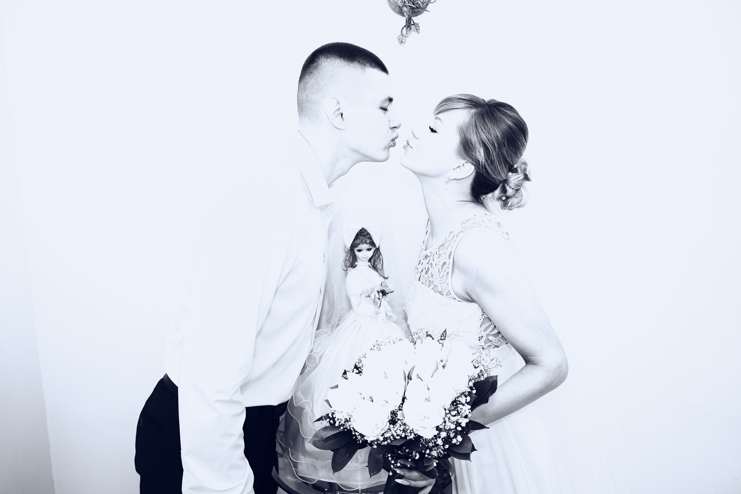 Свадьбы. Привет! Меня зовут Слава Кравец, я репортажный фотограф в Московском регионе