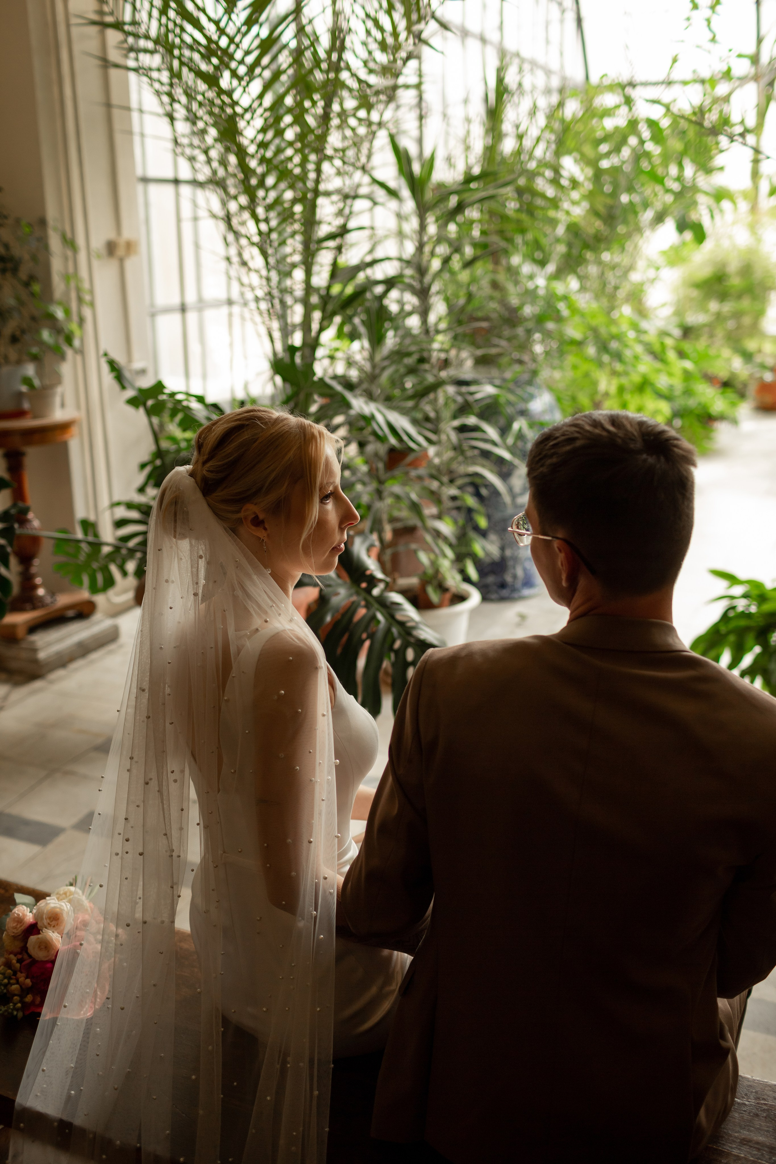 Свадебная фотосессия во дворцах Петербурга. Свадебный фотограф Кирилл Белый