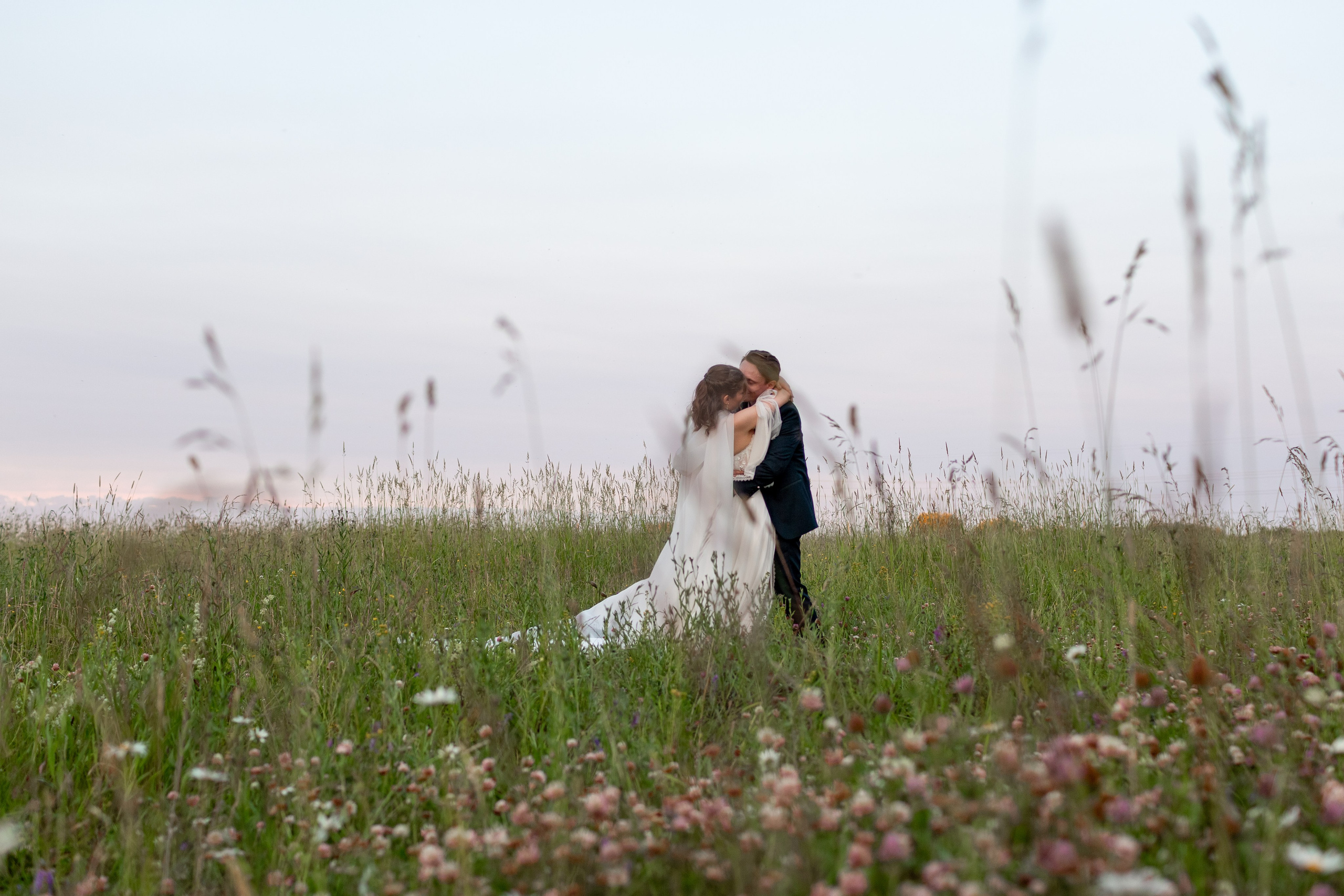 Свадебный фотограф Кирилл Белый