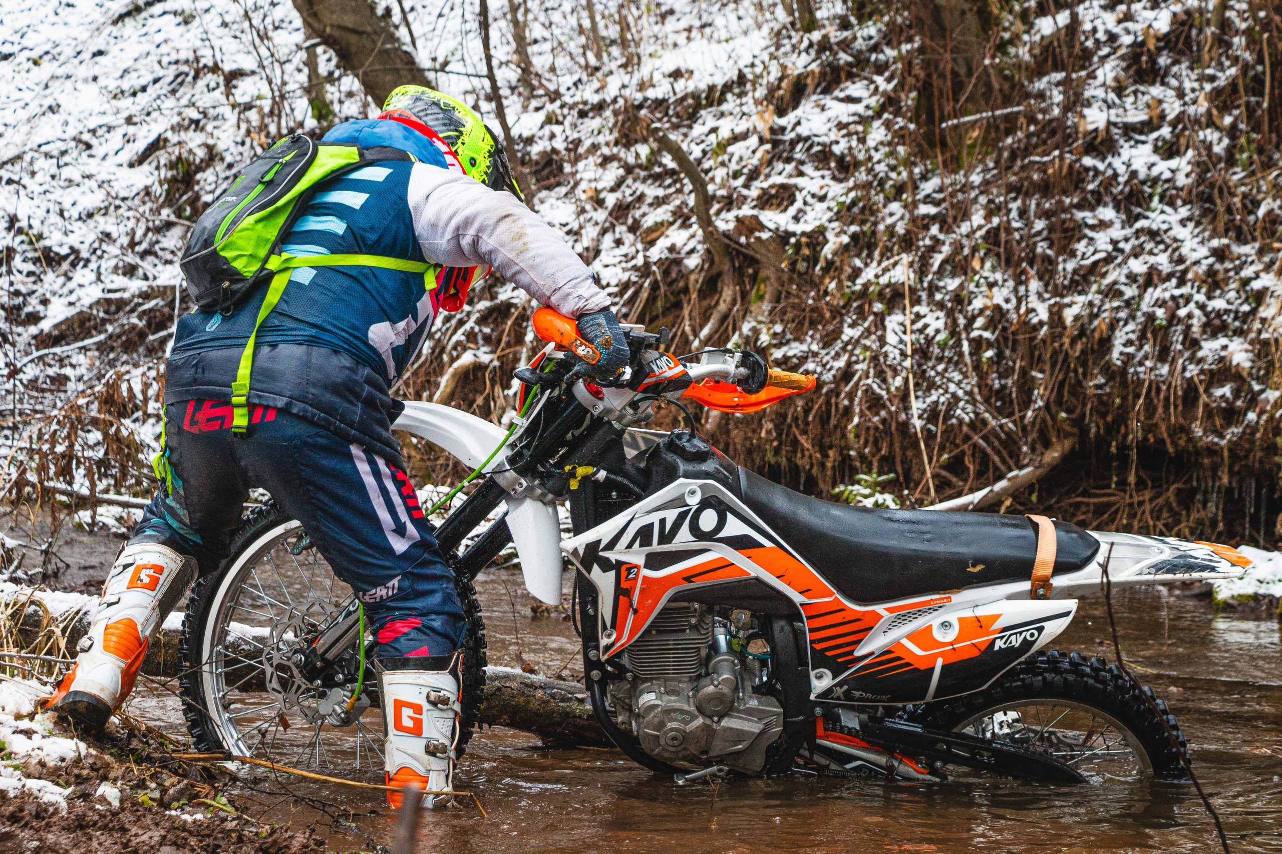 Эндуро-осень. Олег Романов. Мастер фото по спорту