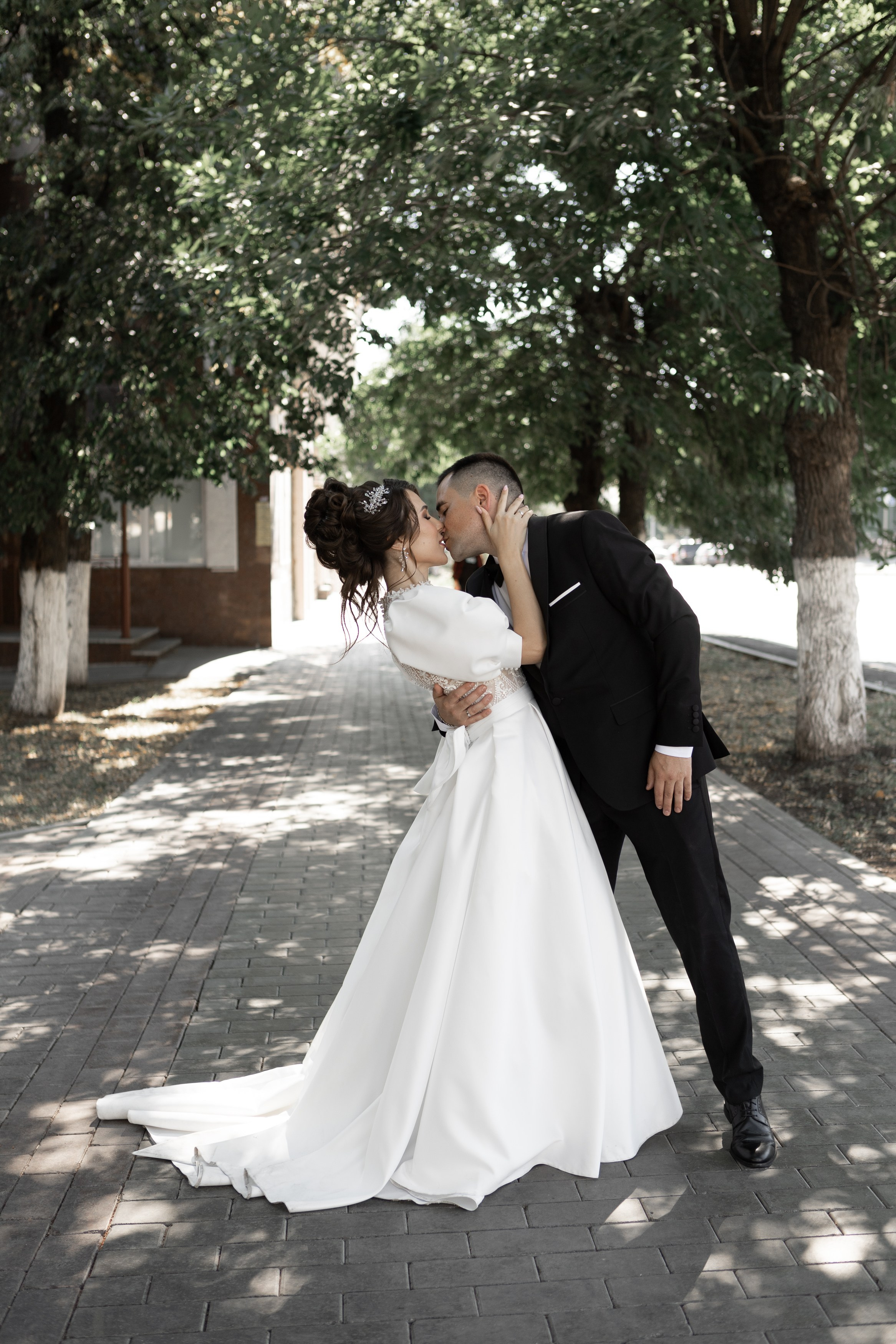 Свадебный фотограф Уфа — Руслан ГабдлисламовЖивые эмоции, красивые кадры, воспоминания на всю жизнь.Работаю по всей Республике Башкортоста. Свадебный фотограф Уфа Руслан Габдлисламов