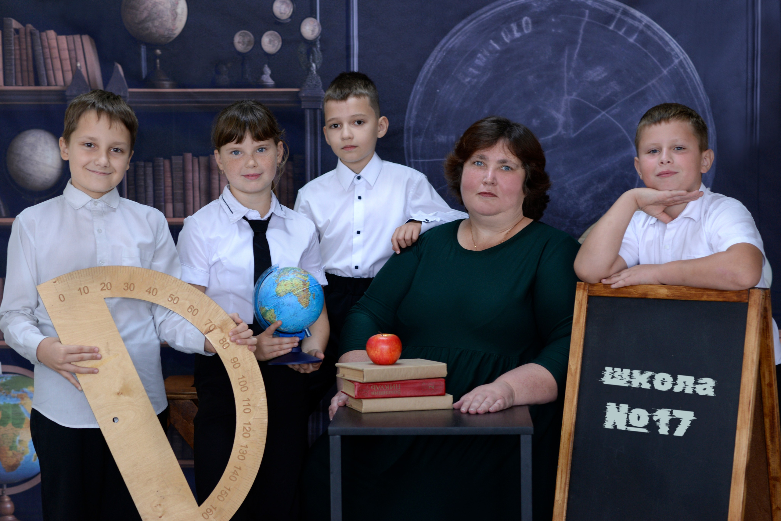 Примеры съемочных дней выпуск 2025-2026. Фотограф в Приморско-Ахтарске — Свадьбы, Школы, Фотоальбомы